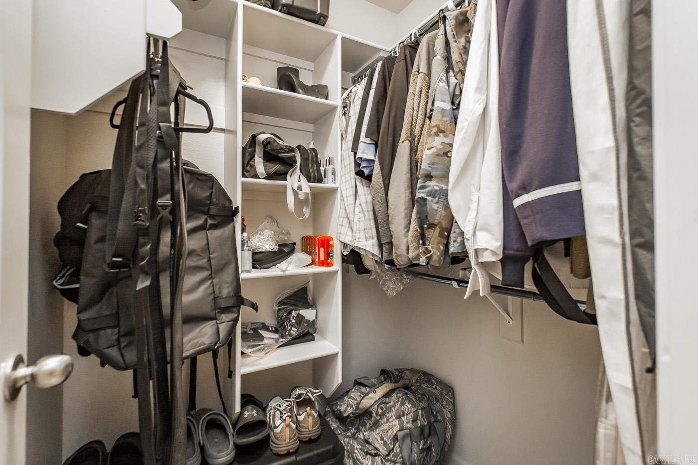 LAKE CHERRYWOOD - Residential