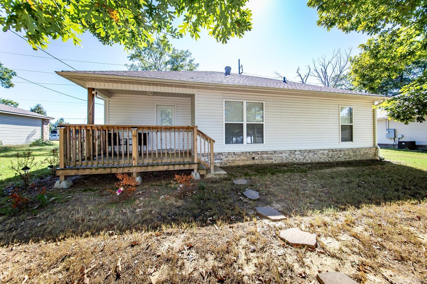 LAKE CHERRYWOOD - Residential