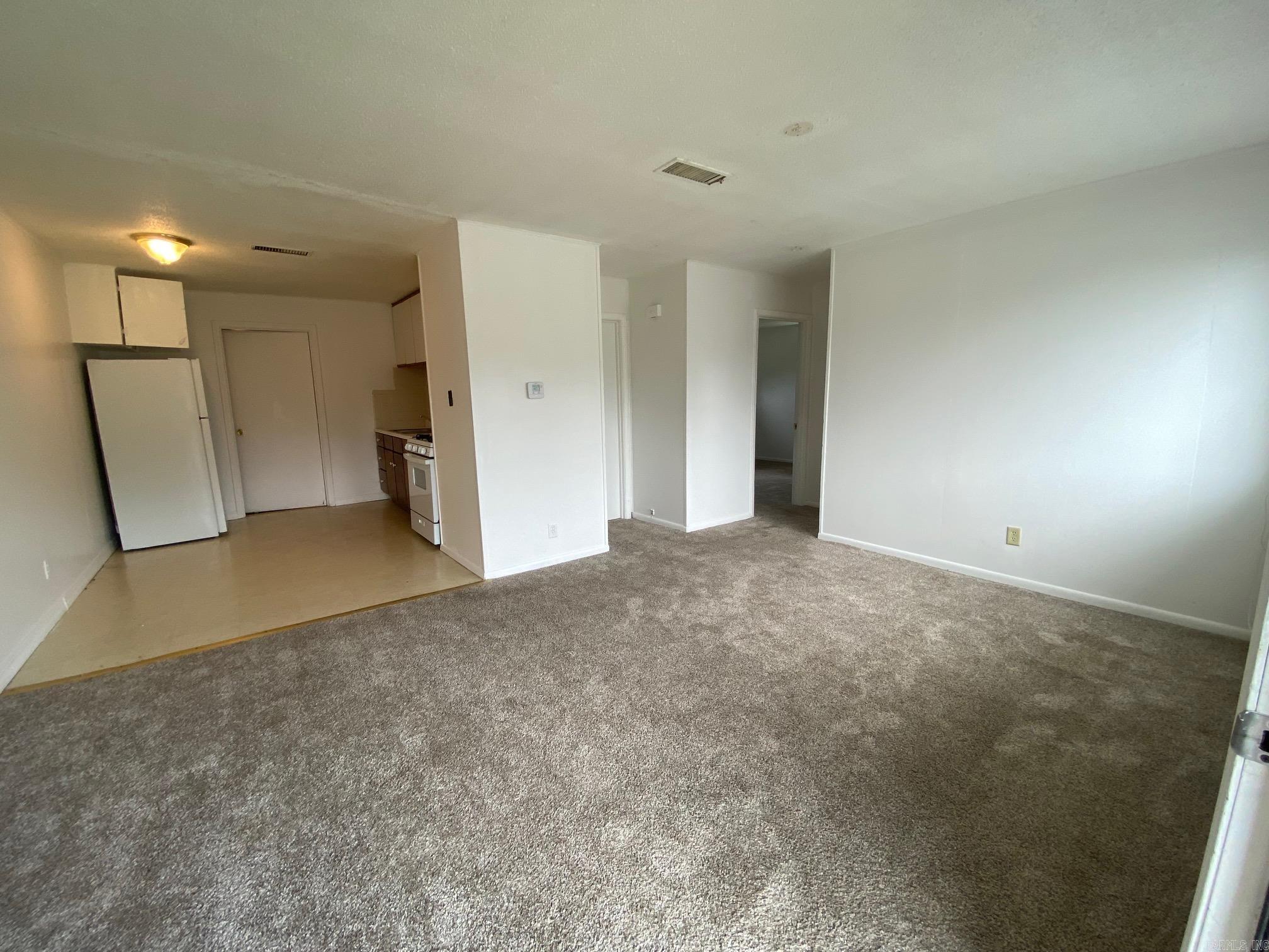 Duprees East Jack - Residential Lease