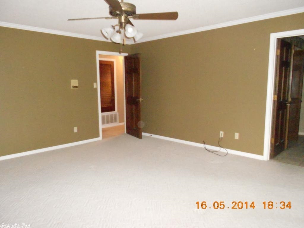 Country Club Heights - Residential