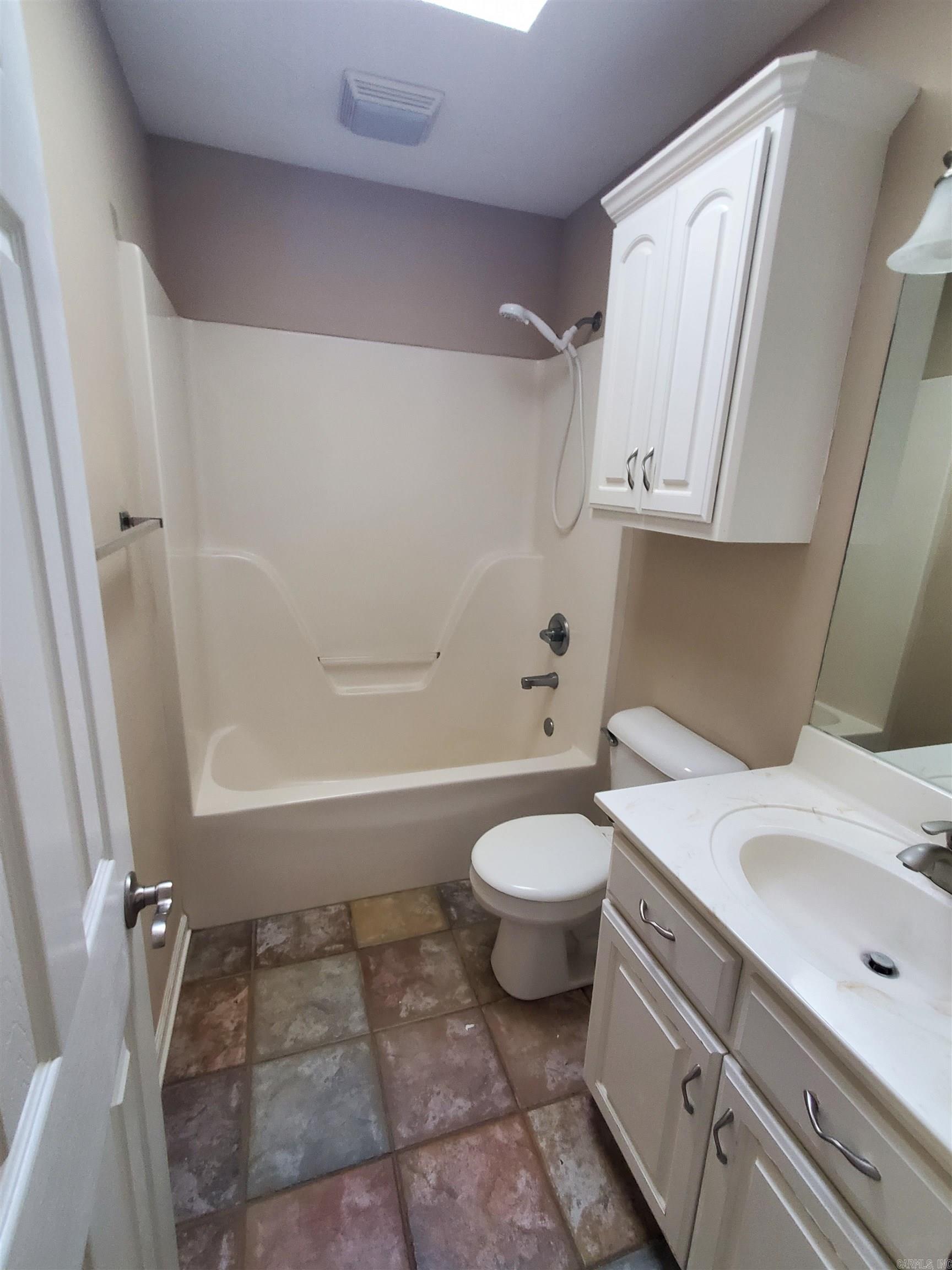 CABOT HIGHLANDS - Residential