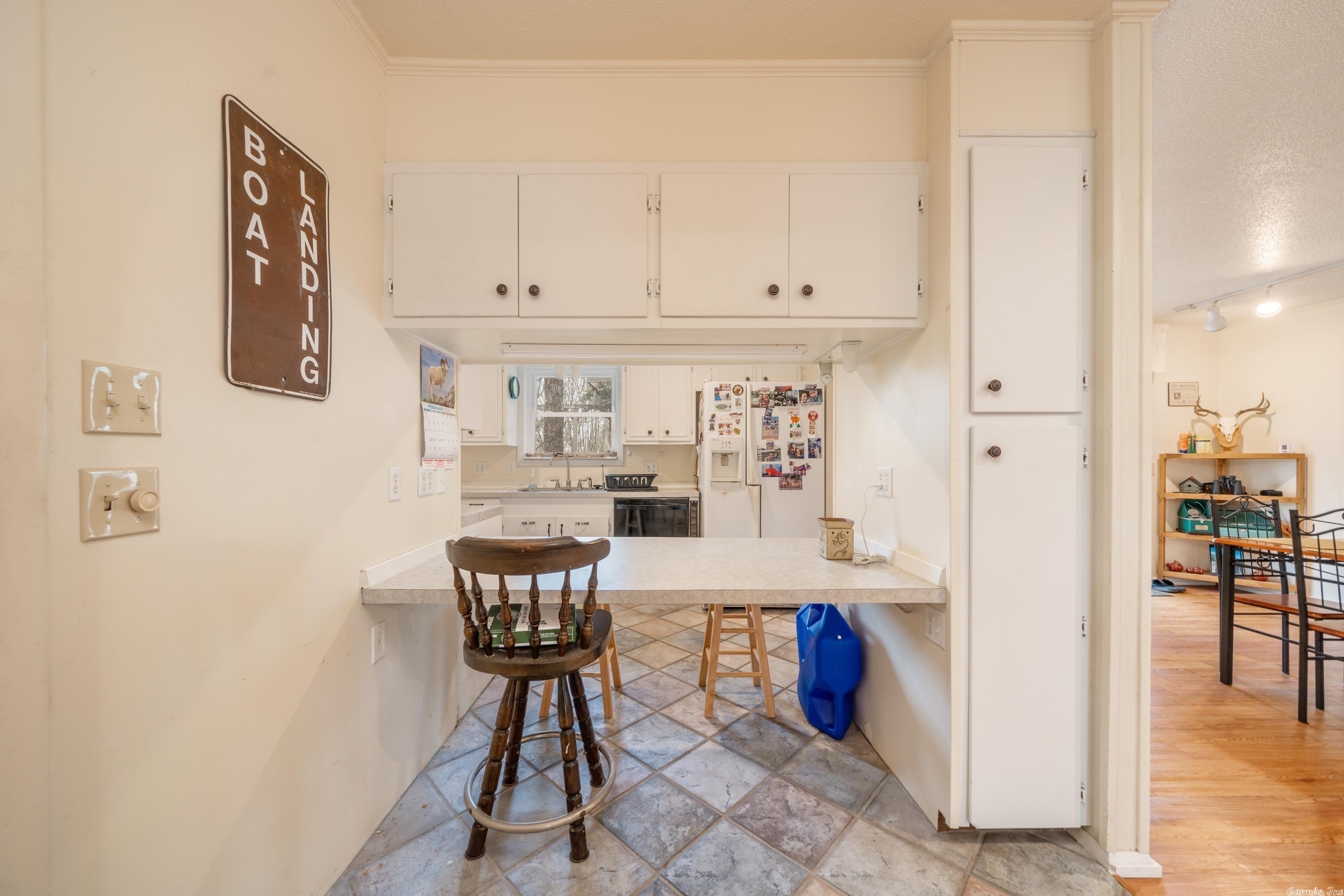 CRESTMONT - Residential