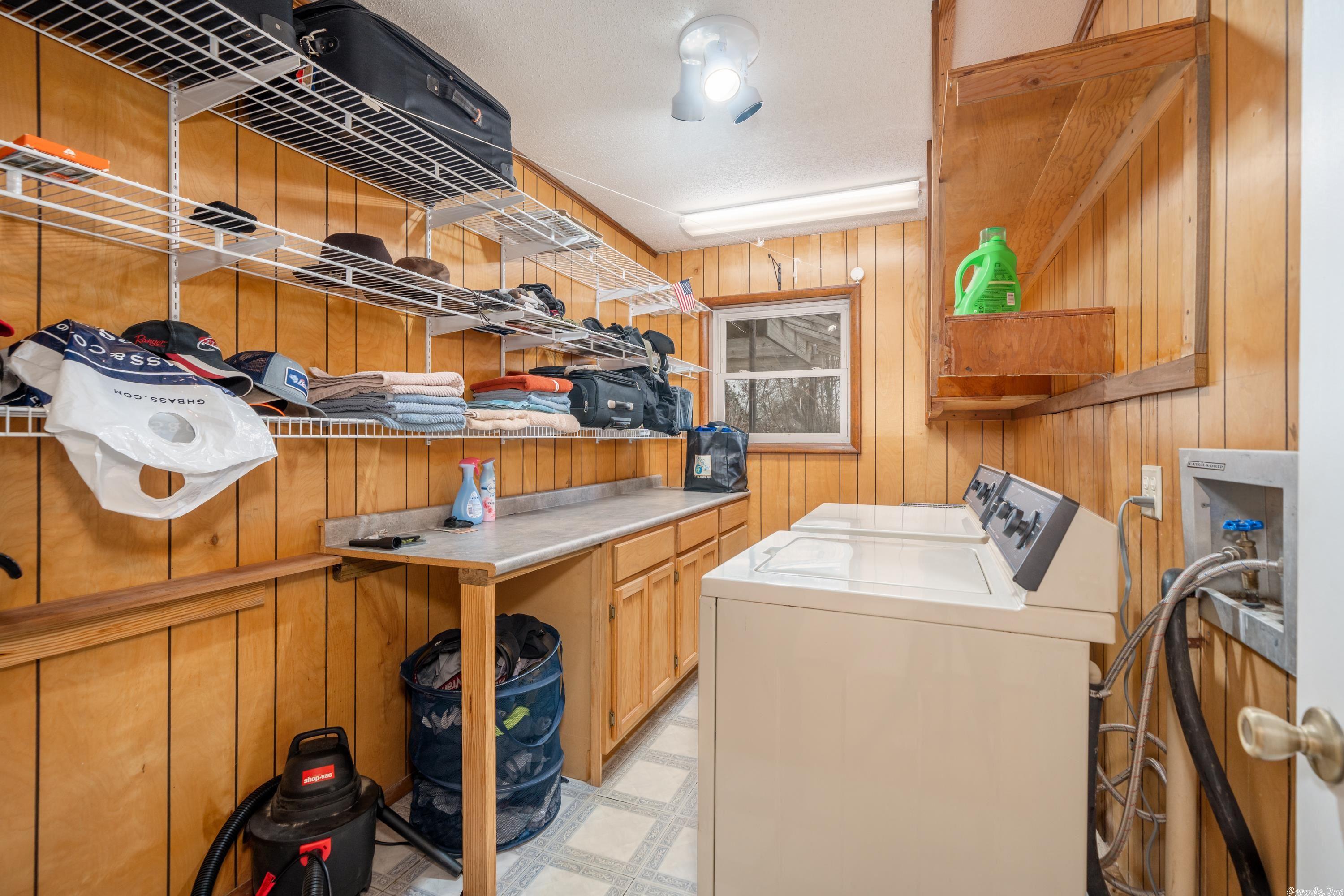 CRESTMONT - Residential