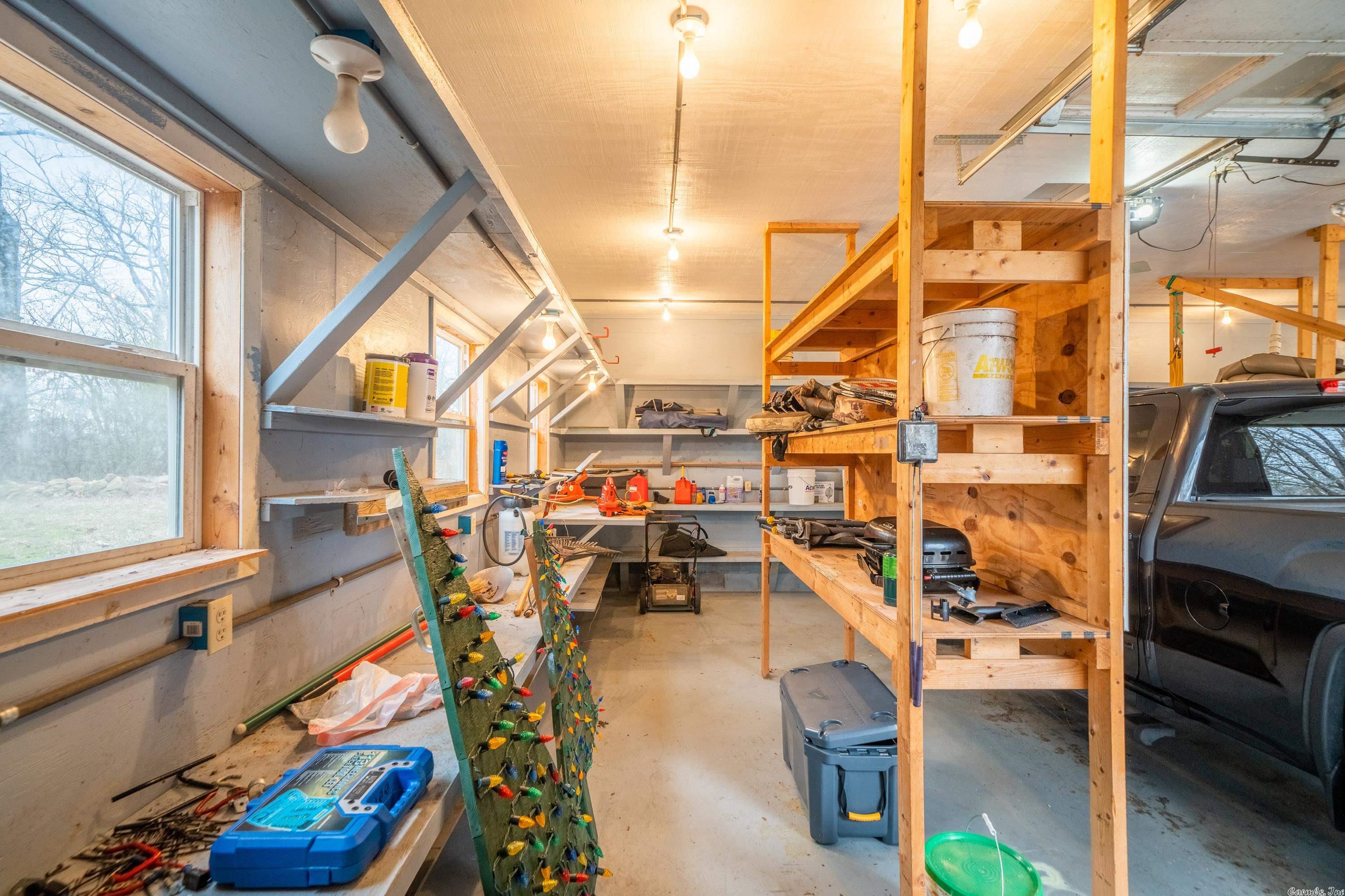 CRESTMONT - Residential