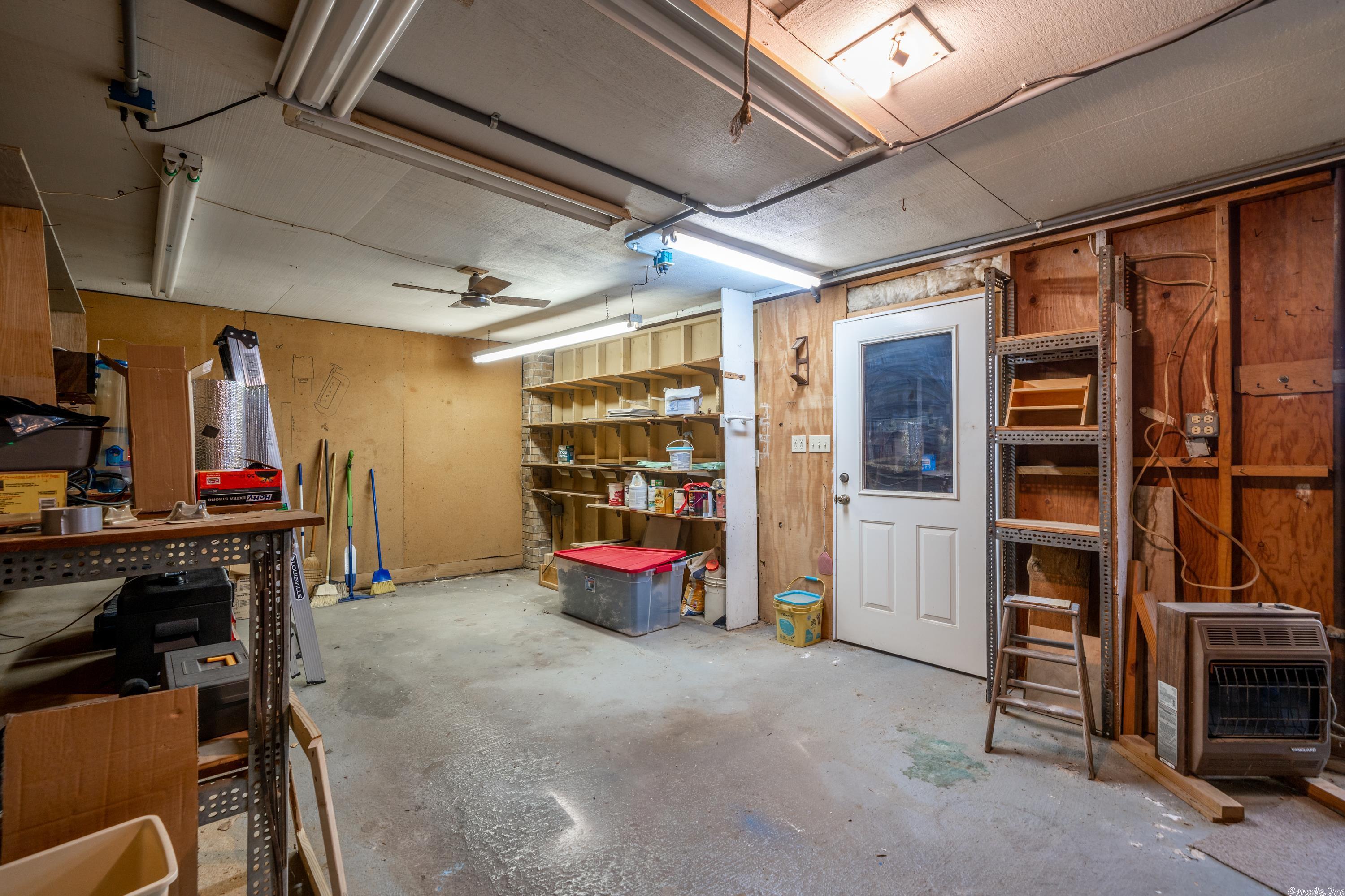 CRESTMONT - Residential