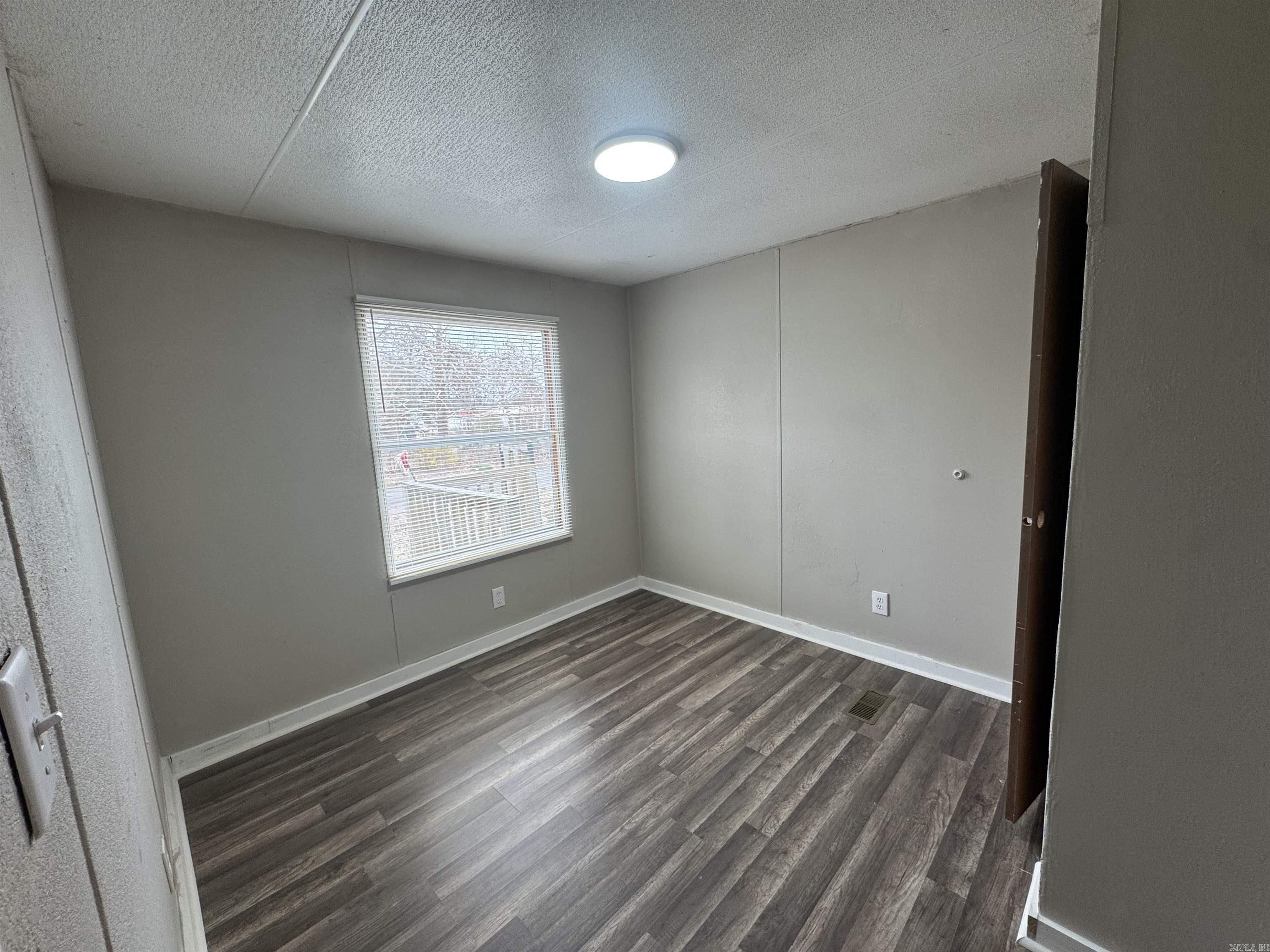 BLACK OAK - Residential