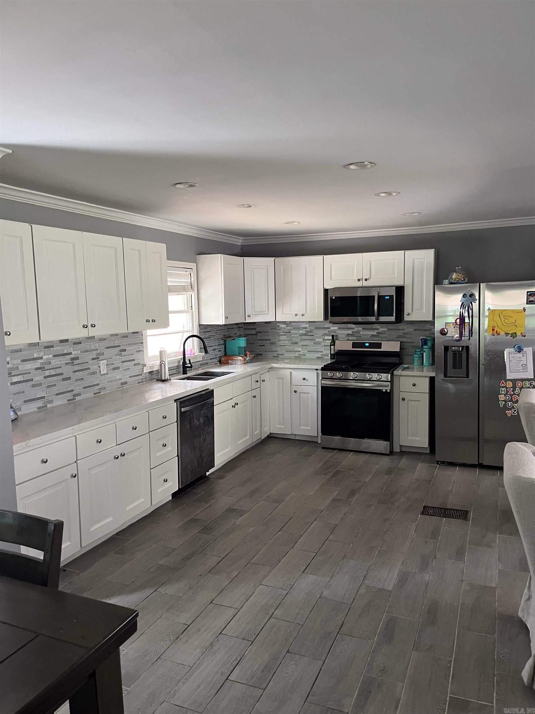 CHESNUT - Residential