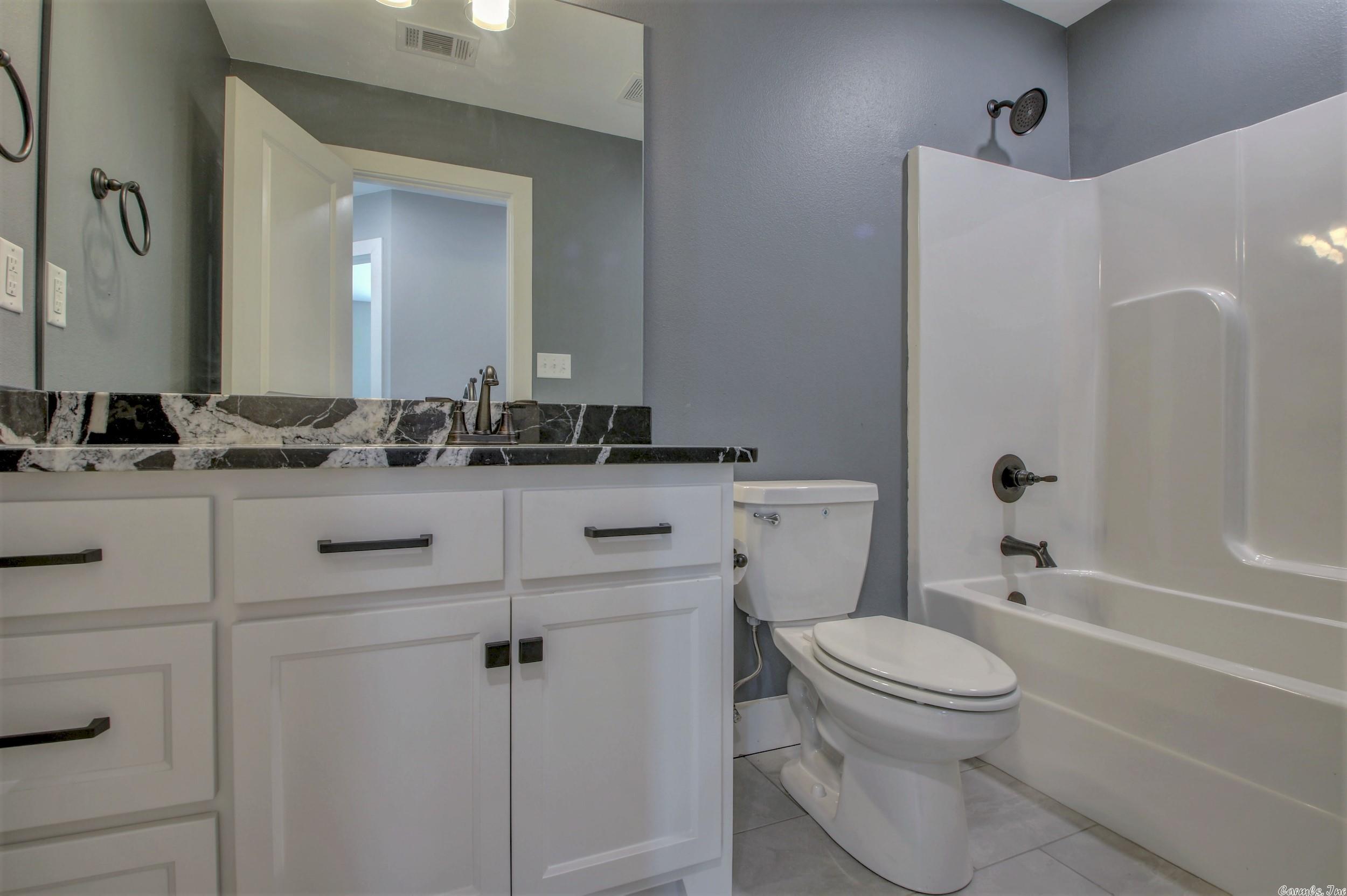 JAXON TERRACE - Residential