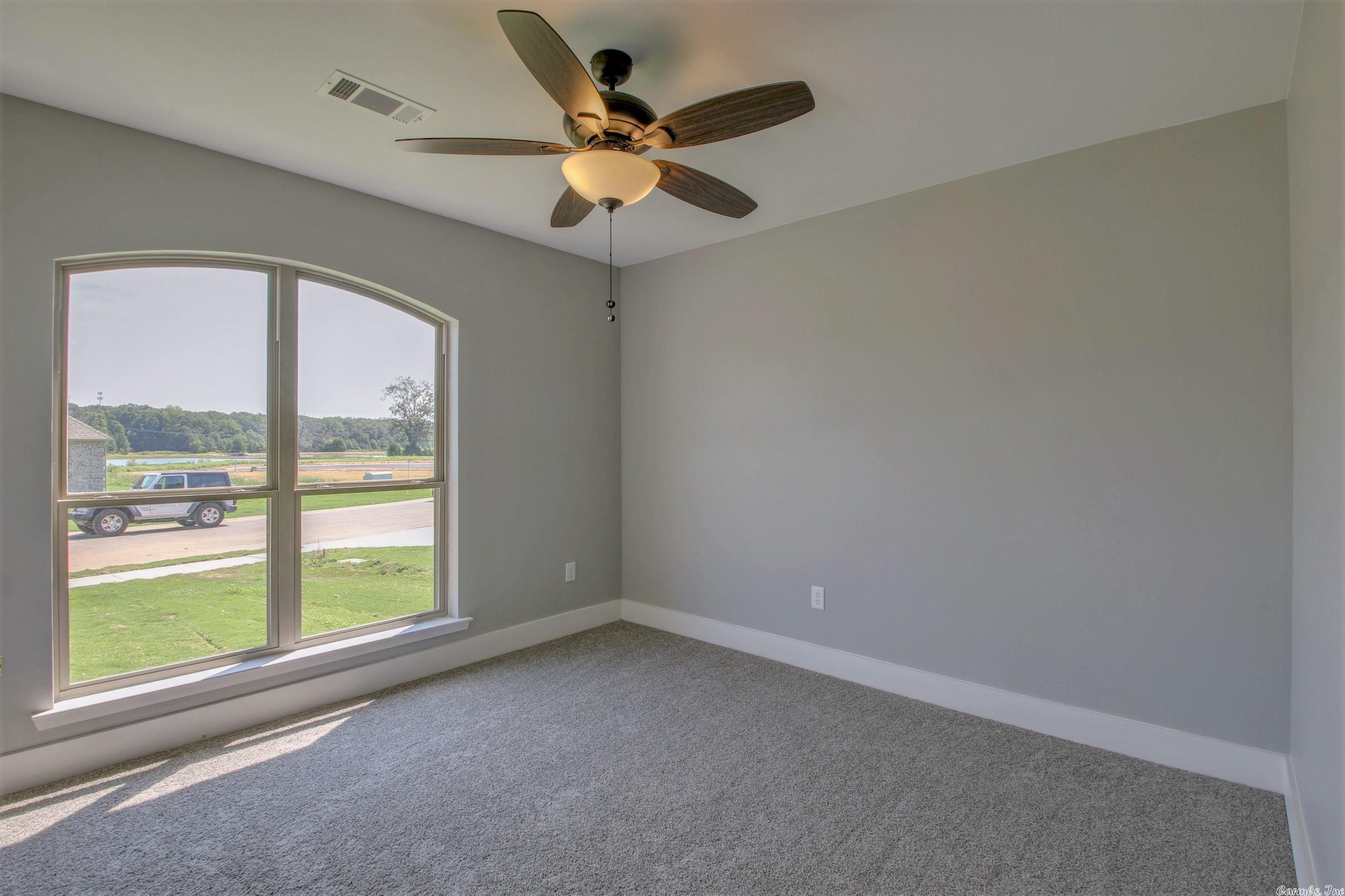 JAXON TERRACE - Residential