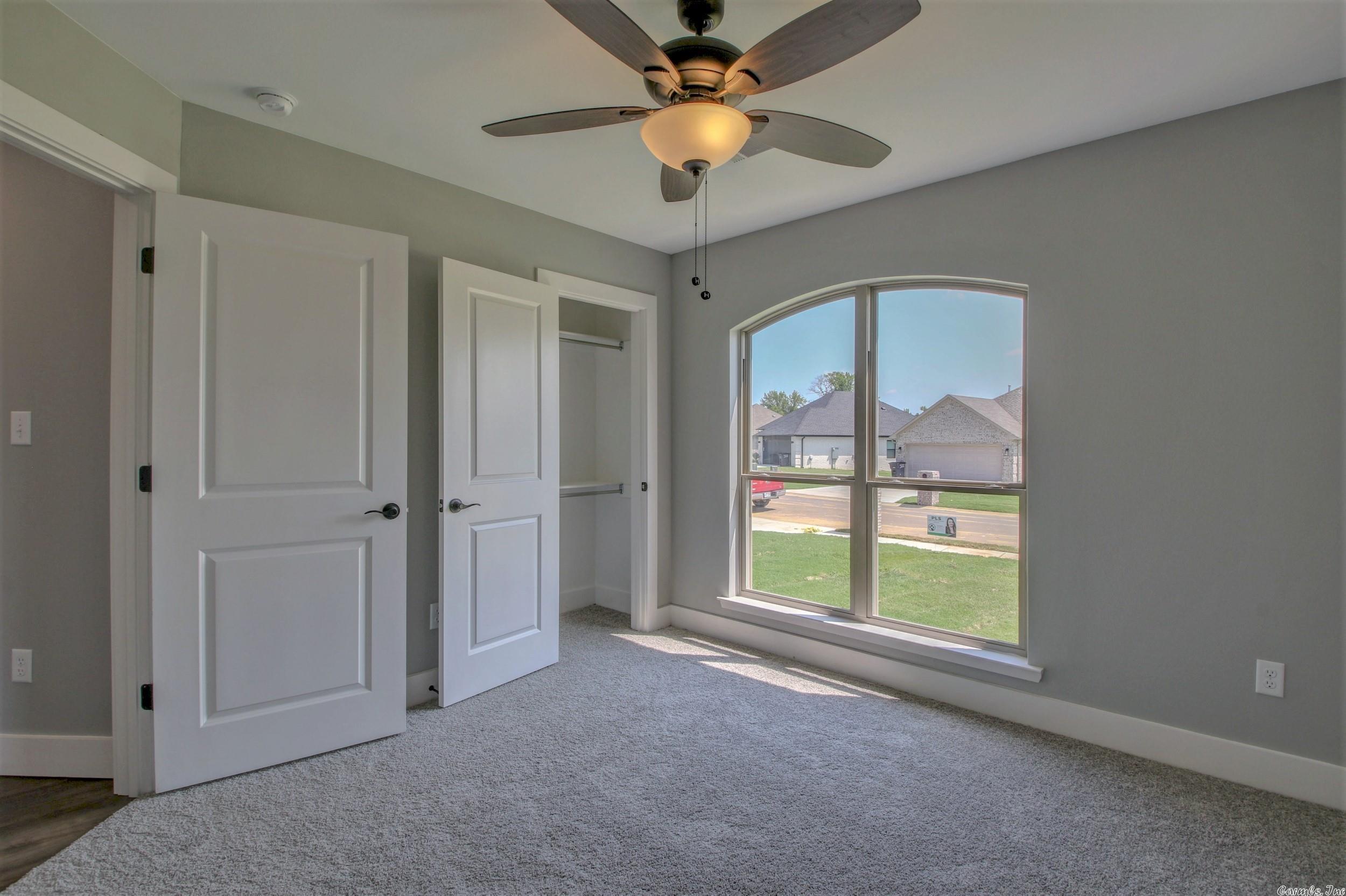 JAXON TERRACE - Residential