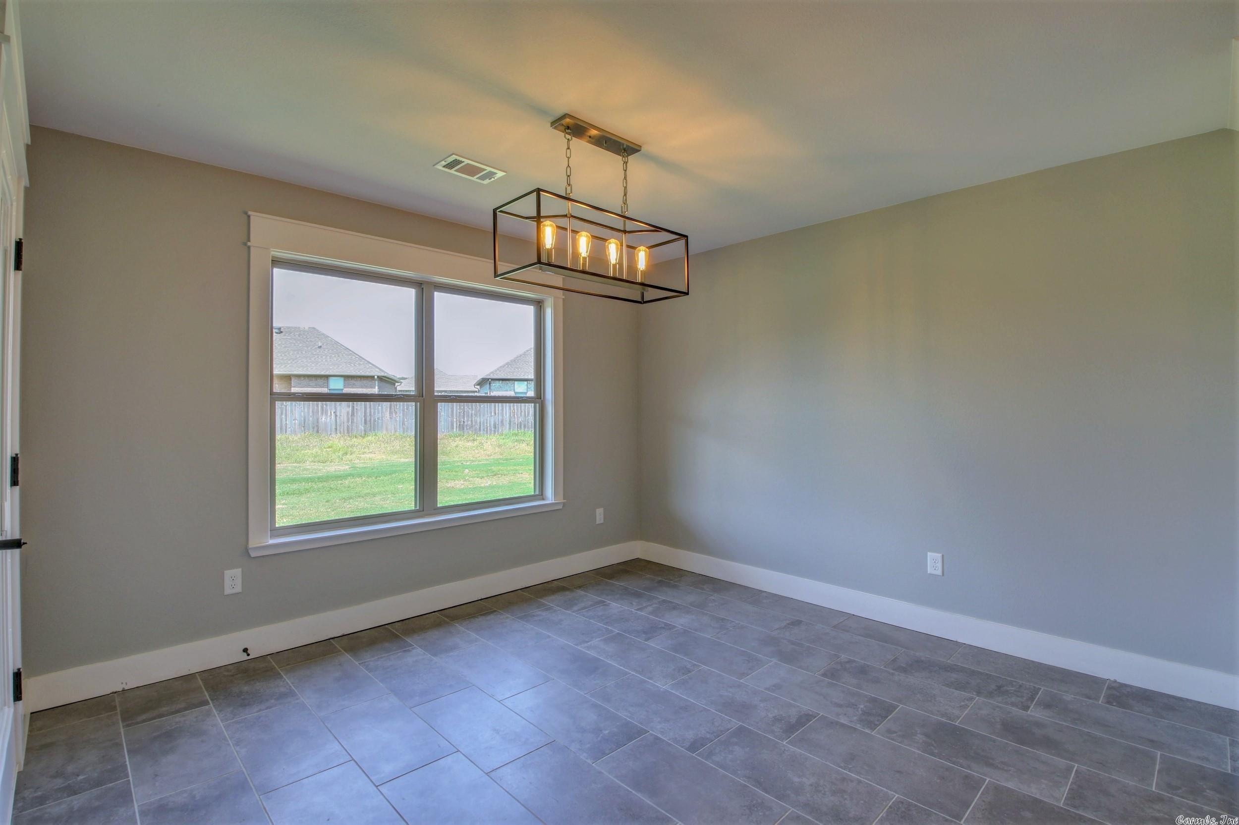 JAXON TERRACE - Residential