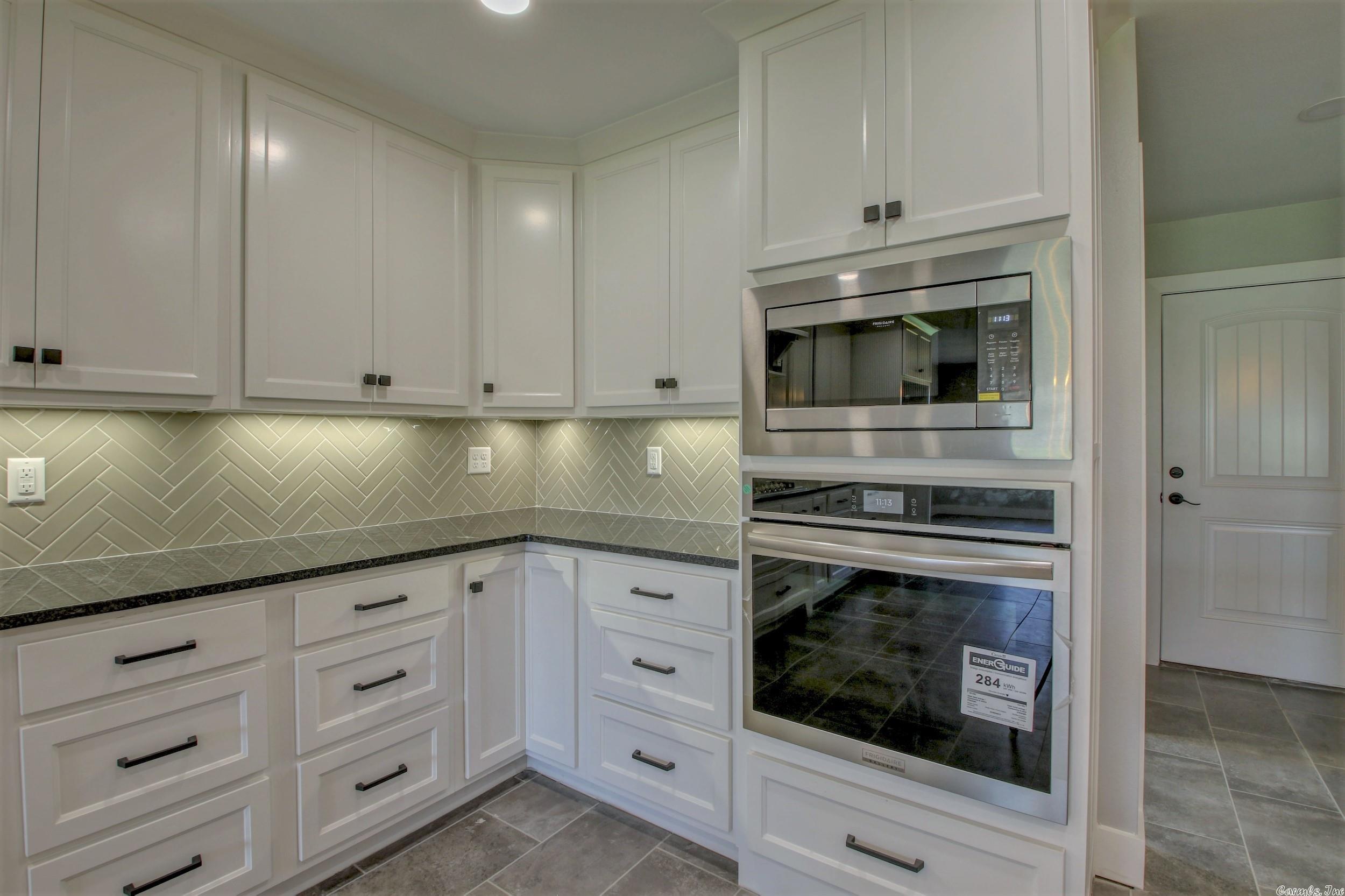 JAXON TERRACE - Residential