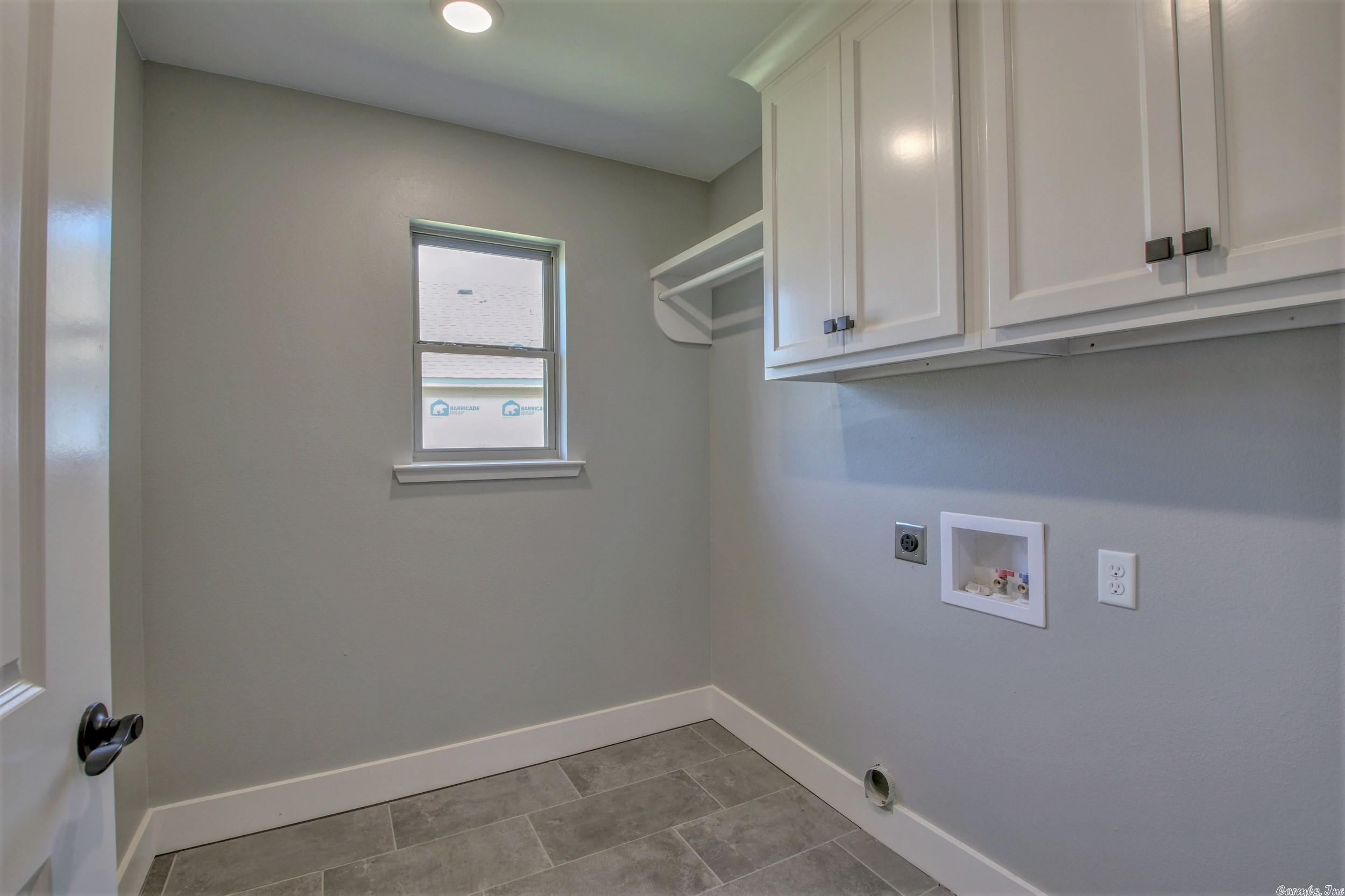 JAXON TERRACE - Residential