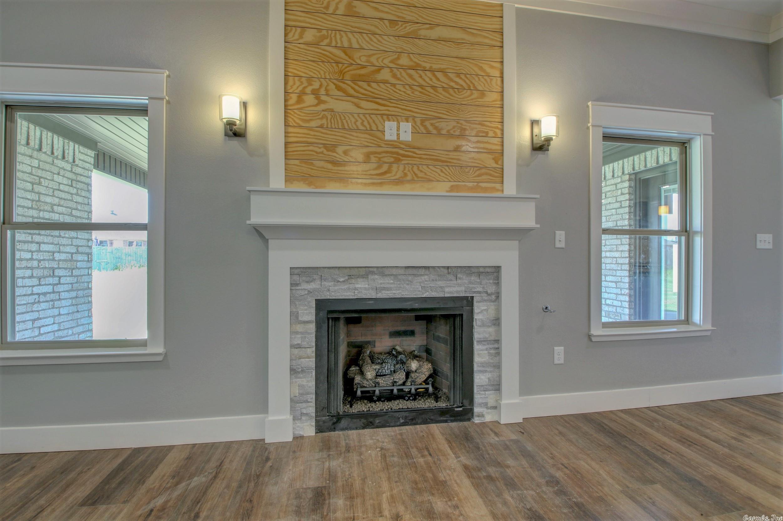 JAXON TERRACE - Residential