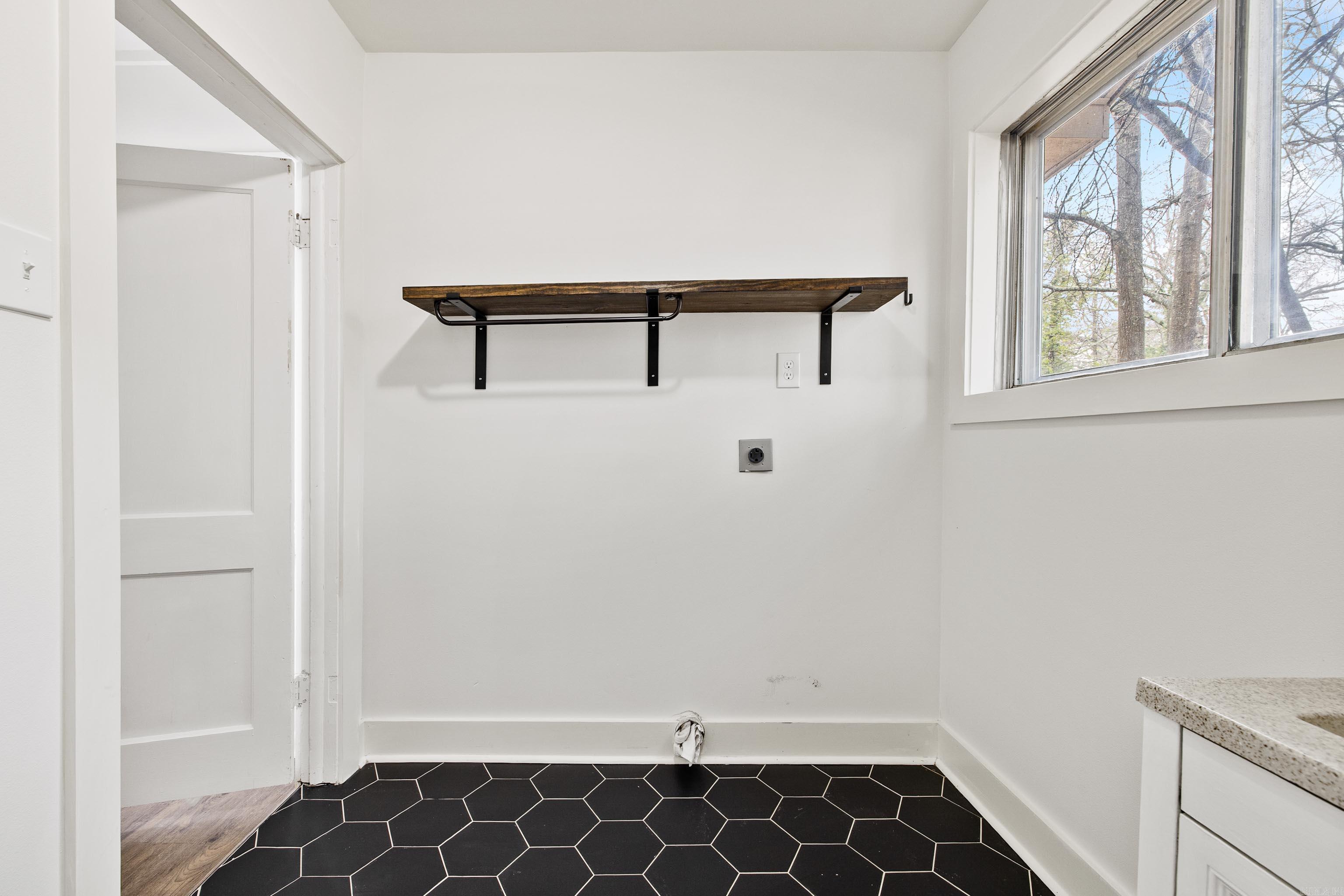 JAMESON - Residential