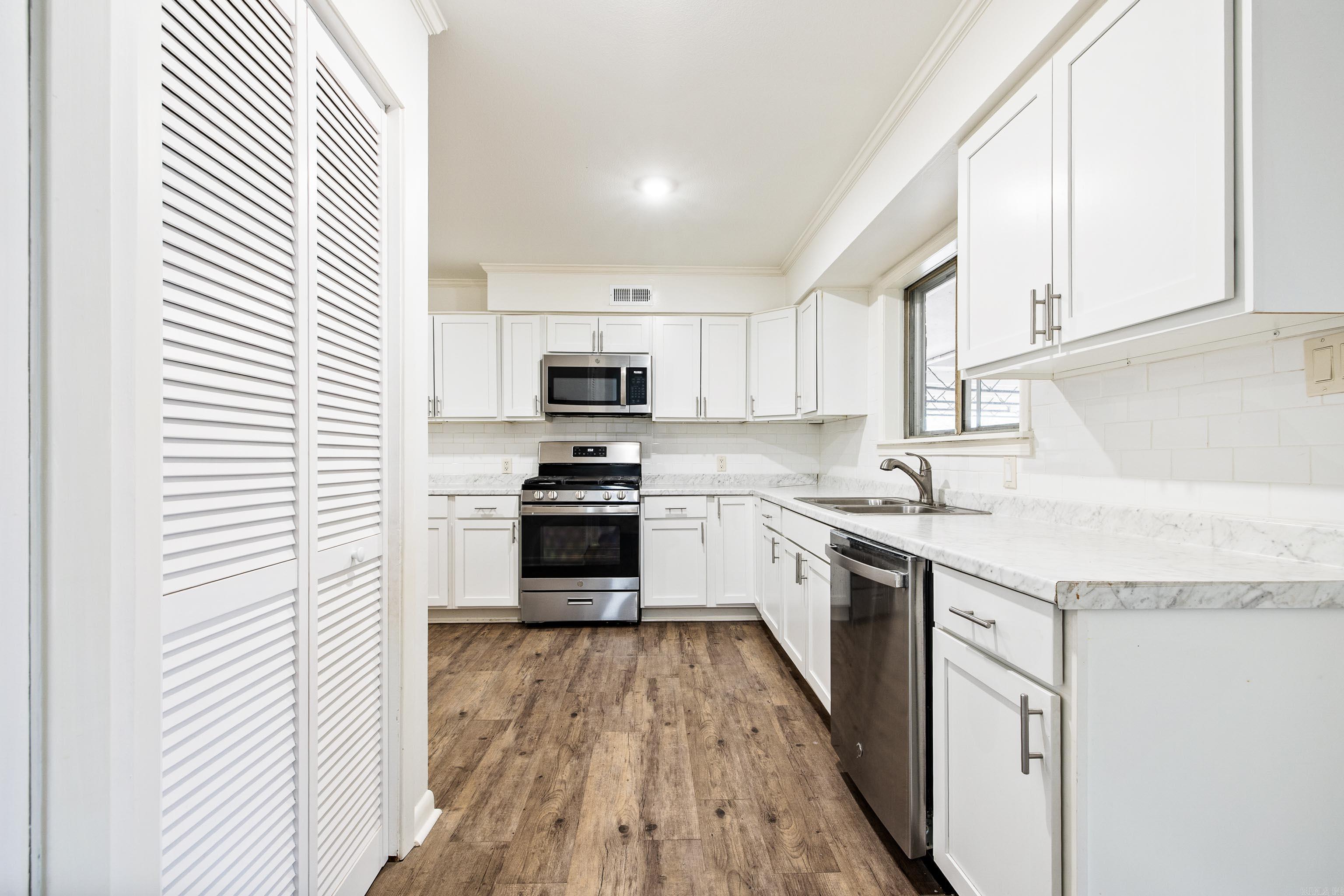 JAMESON - Residential