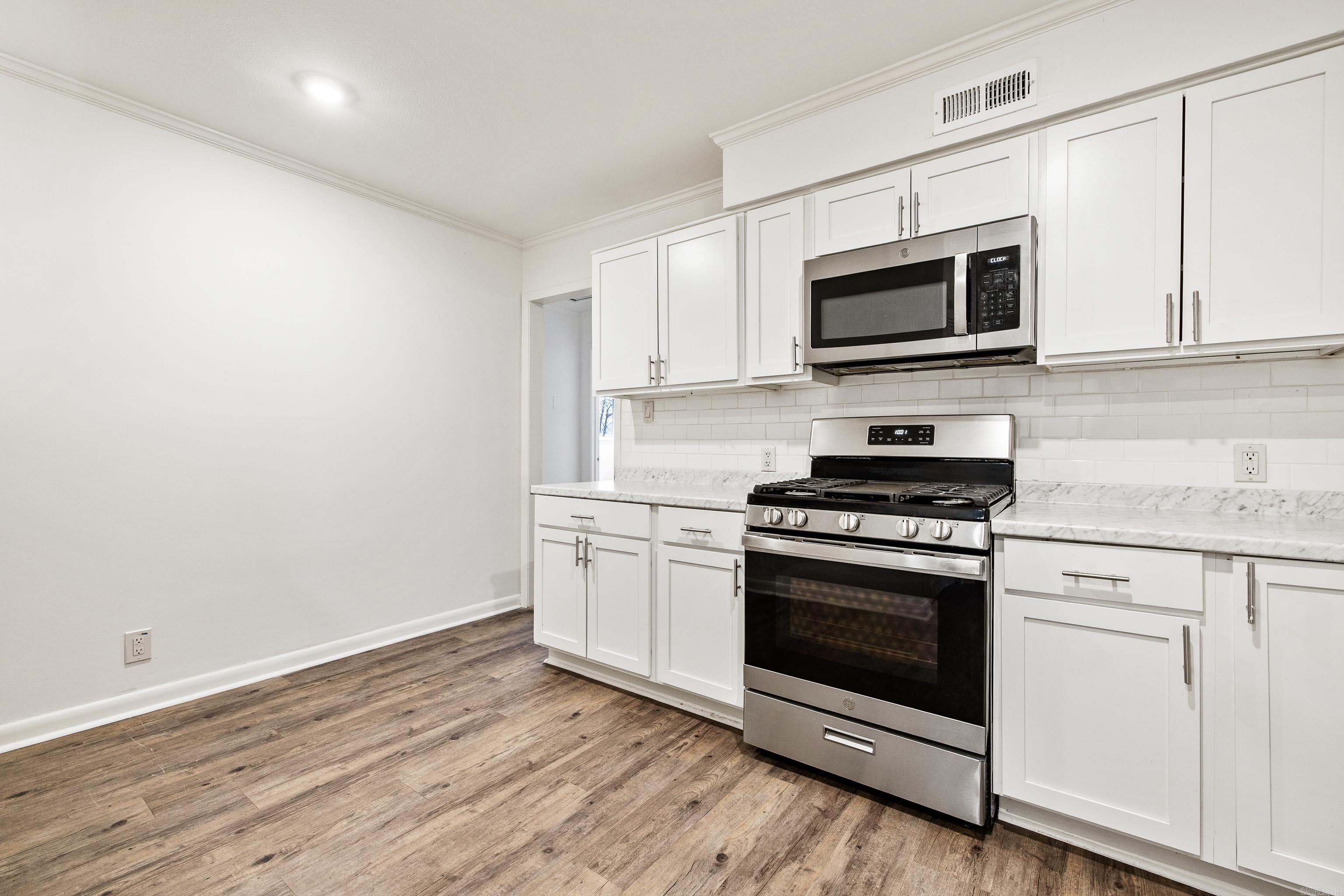 JAMESON - Residential