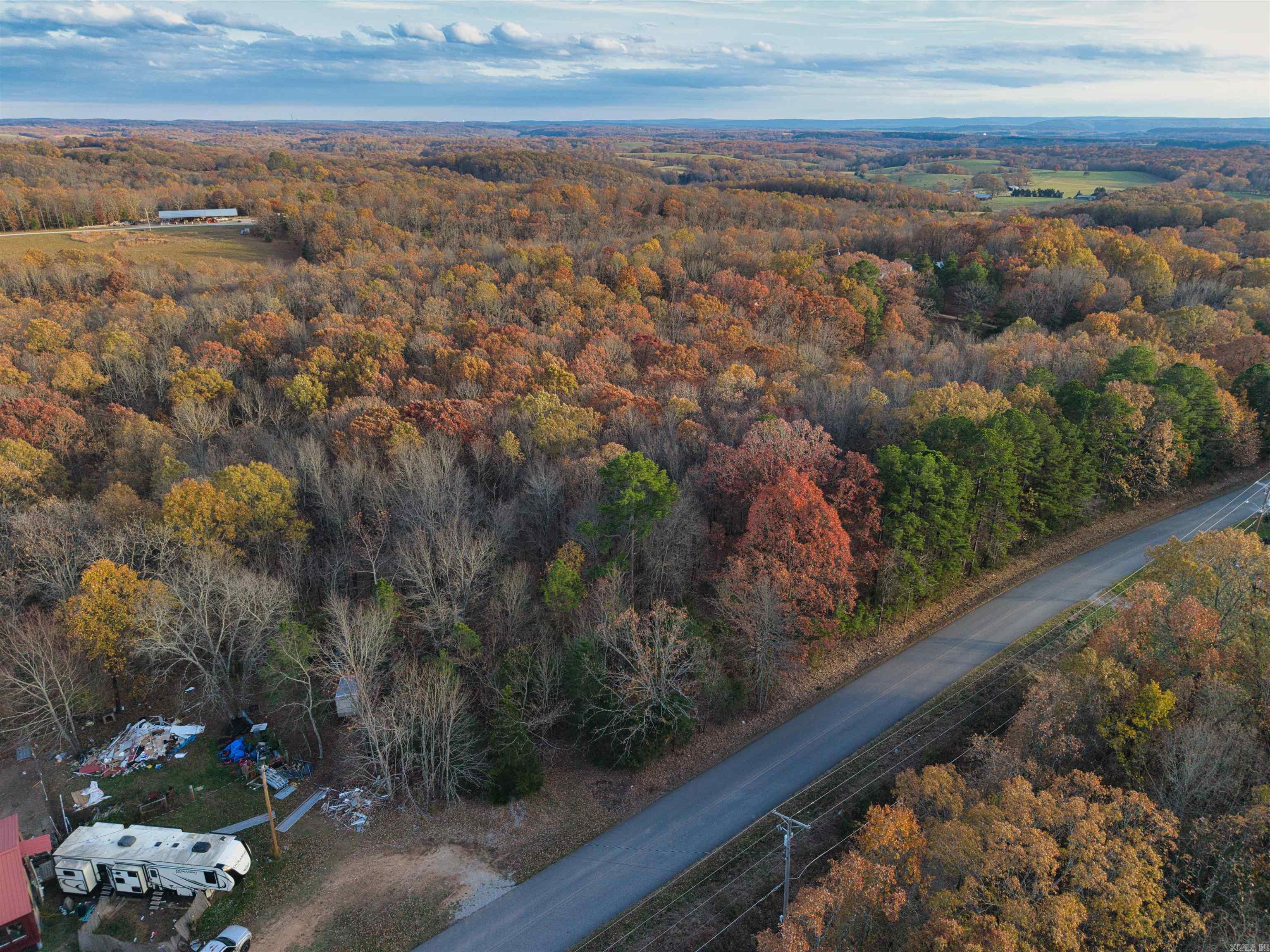 Metes & Bounds - Land