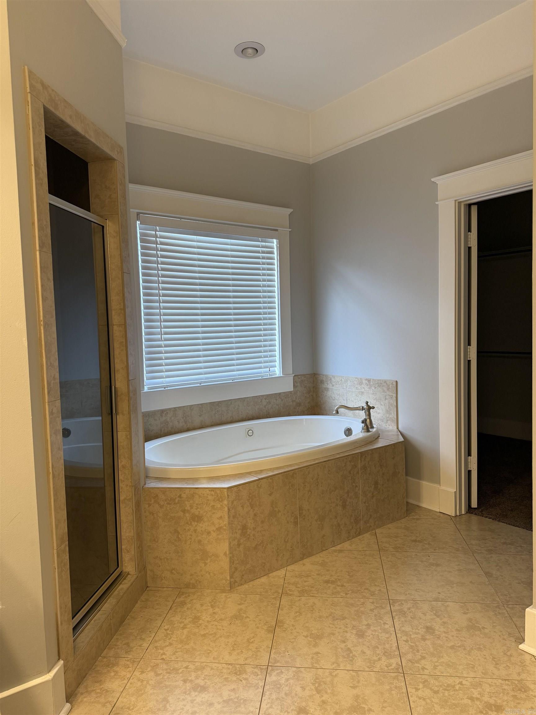 HOLLENBERG - Residential