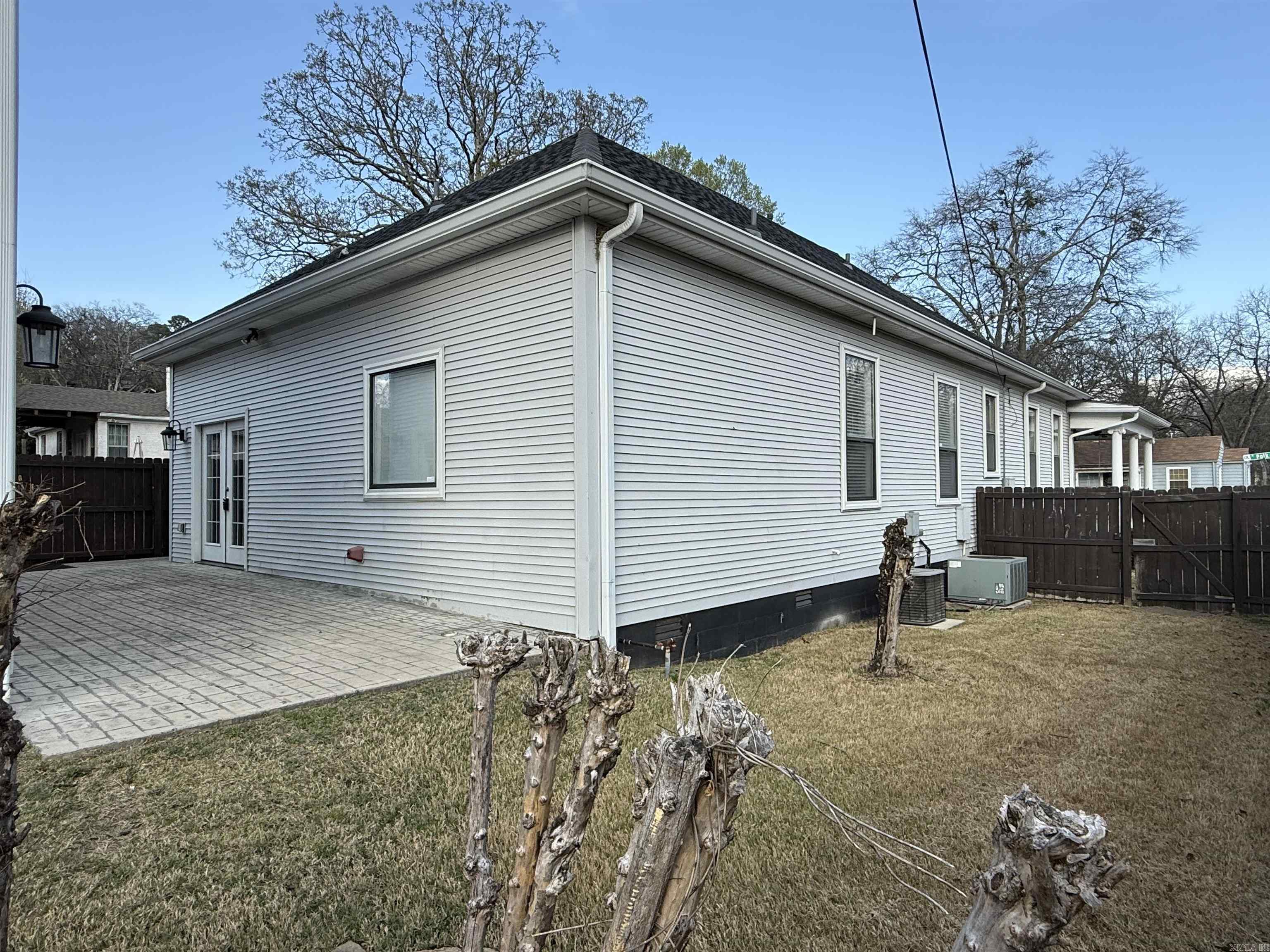 HOLLENBERG - Residential