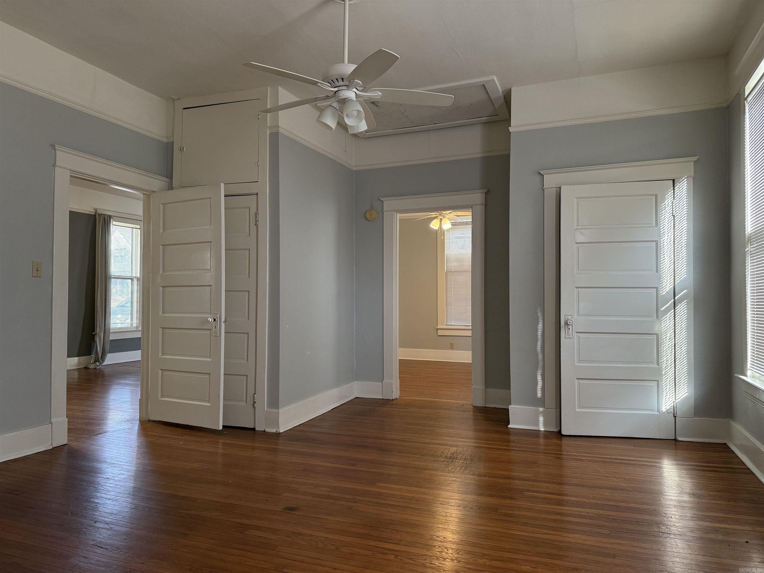 HOLLENBERG - Residential