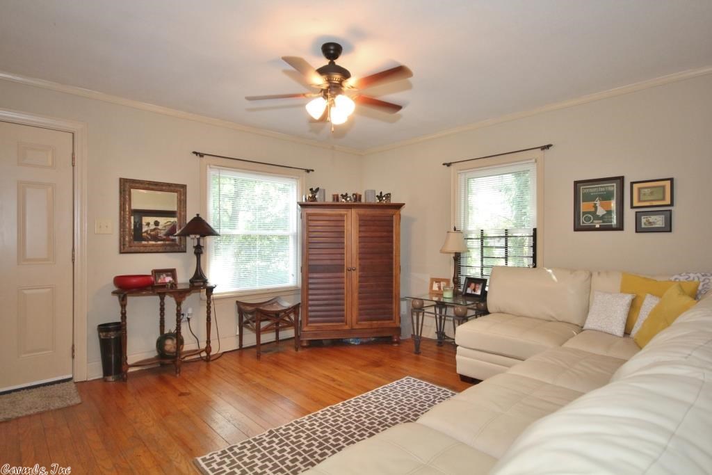 MACE PLACE ESTATES ADDITION - Residential