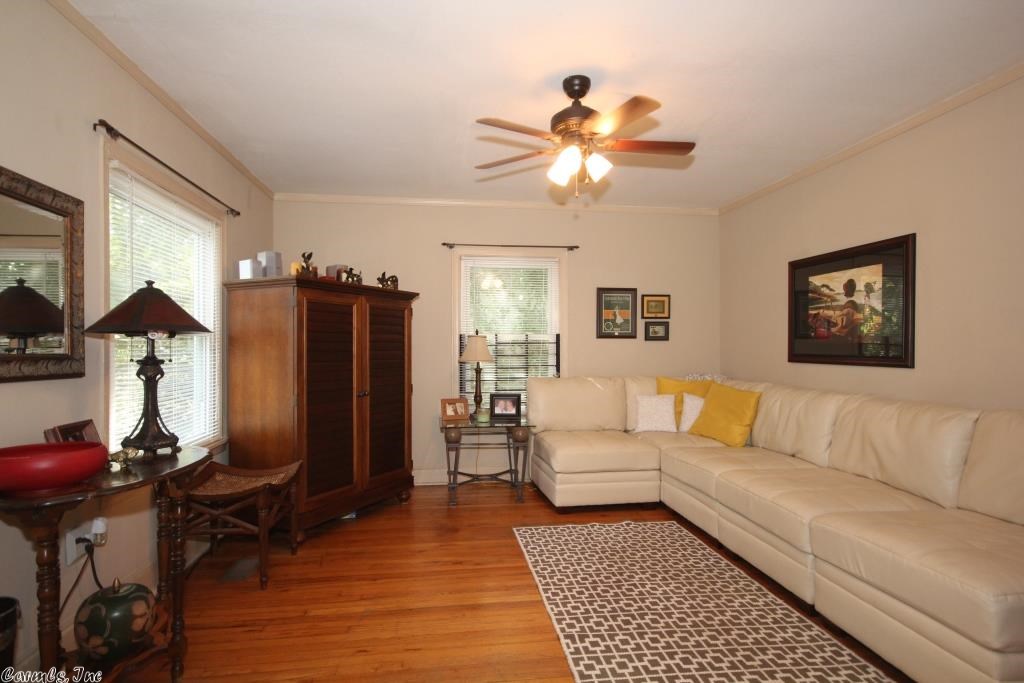 MACE PLACE ESTATES ADDITION - Residential