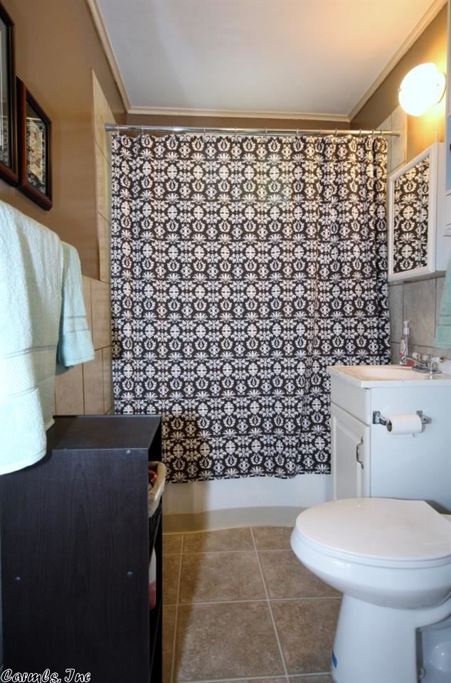 MACE PLACE ESTATES ADDITION - Residential