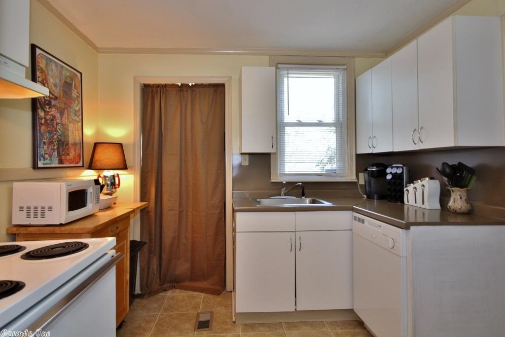 MACE PLACE ESTATES ADDITION - Residential