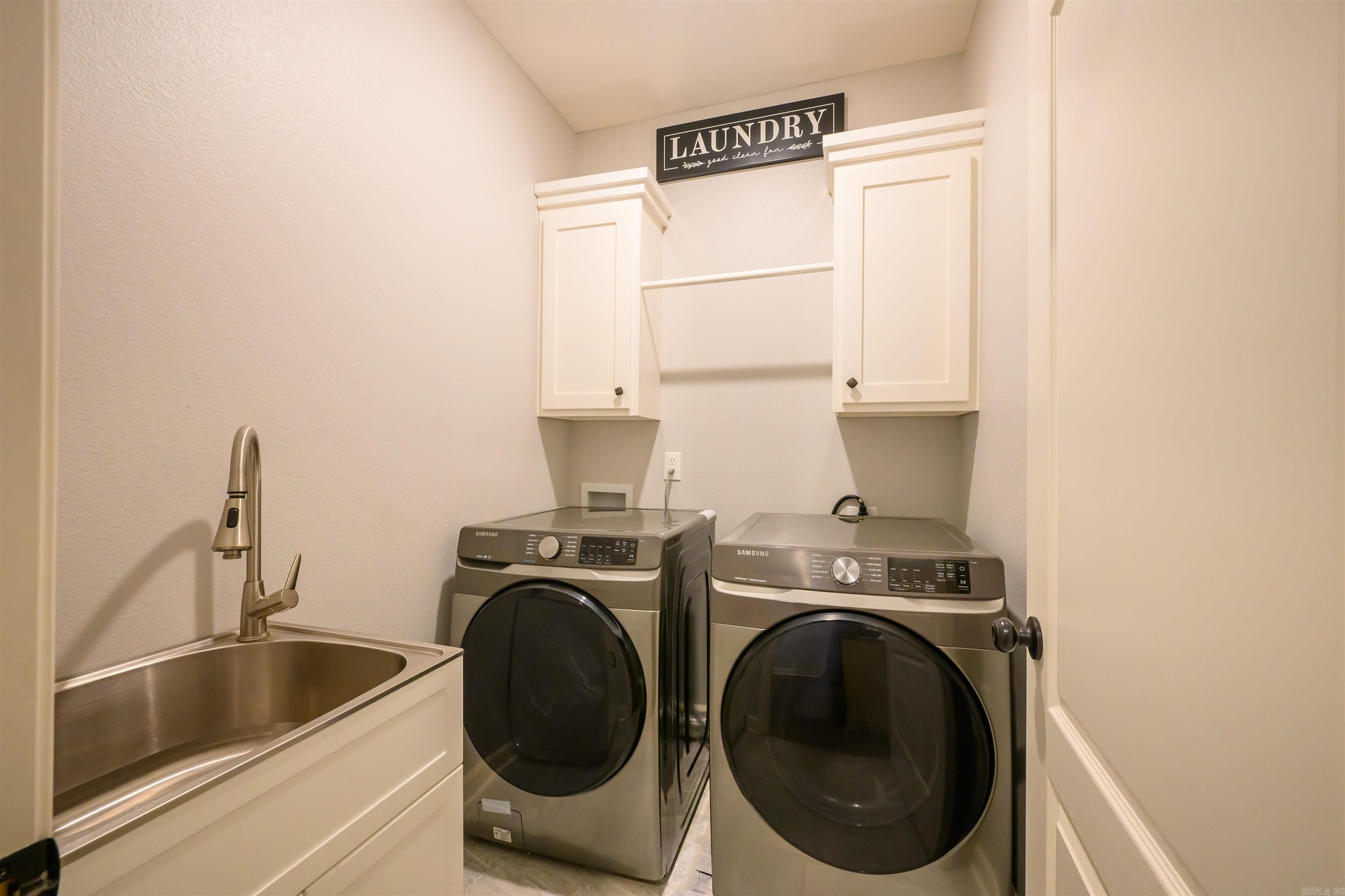 RIVERWOODS ESTATES PHASE ONE - Residential