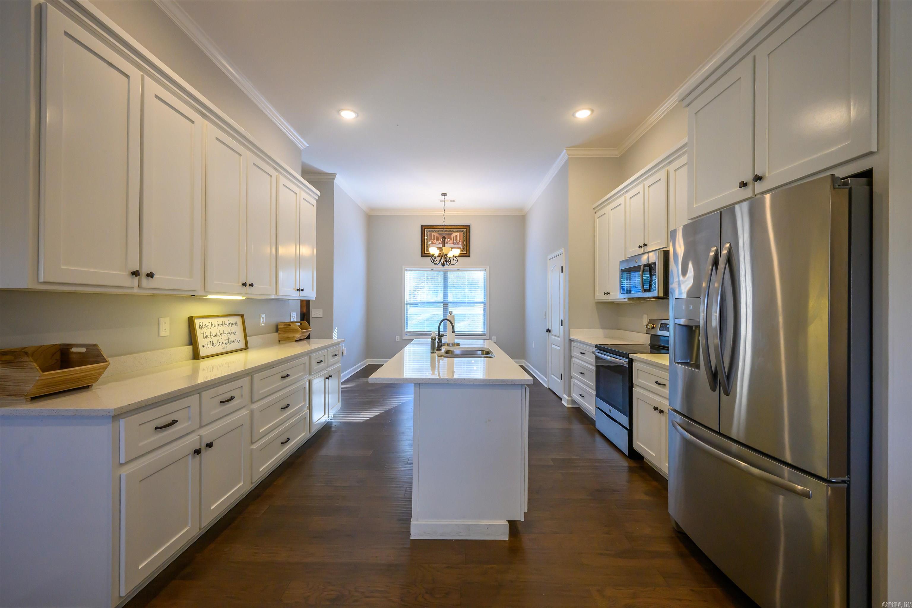 RIVERWOODS ESTATES PHASE ONE - Residential