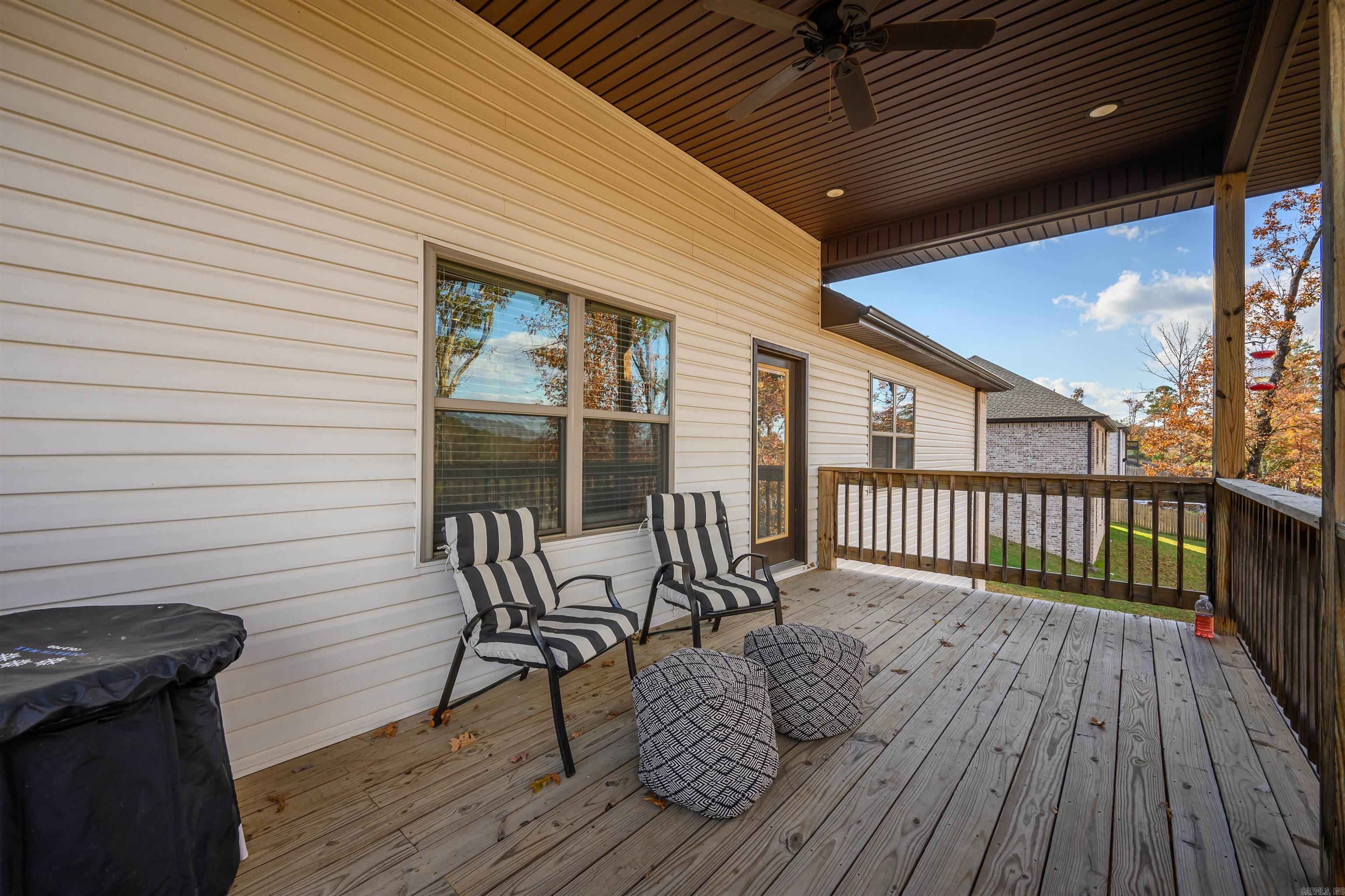 RIVERWOODS ESTATES PHASE ONE - Residential