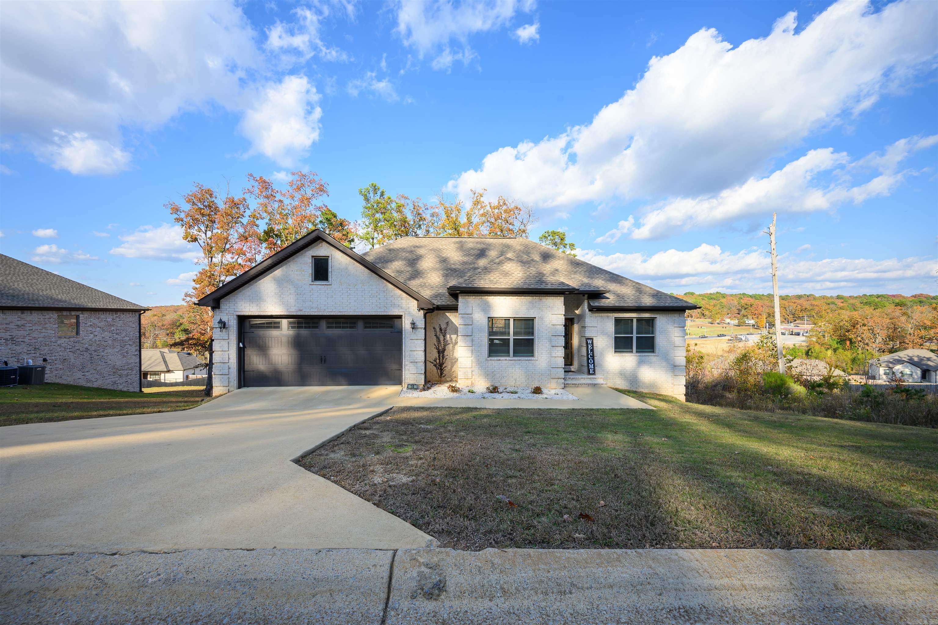 RIVERWOODS ESTATES PHASE ONE - Residential