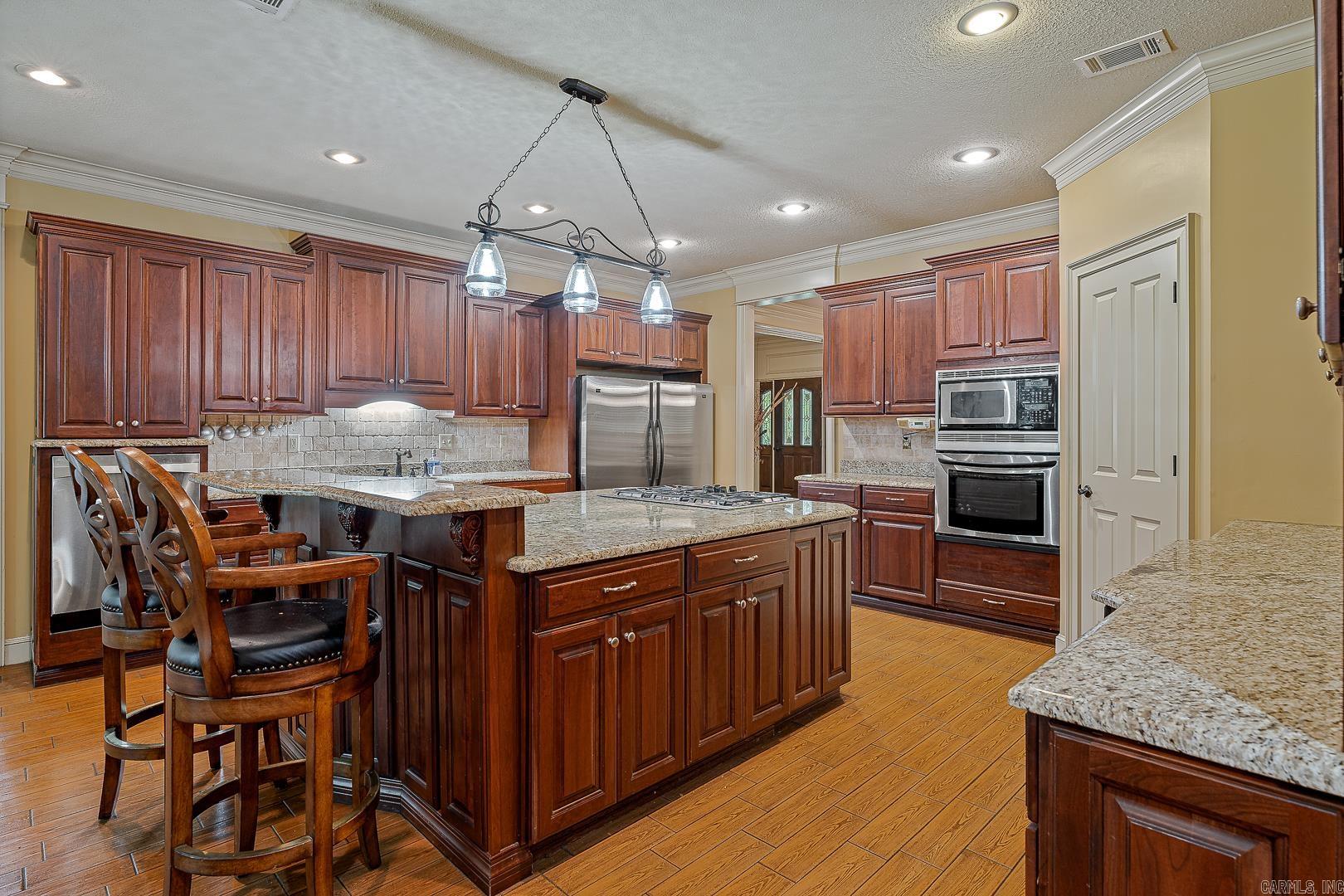 DEER RUN ESTATES - Residential
