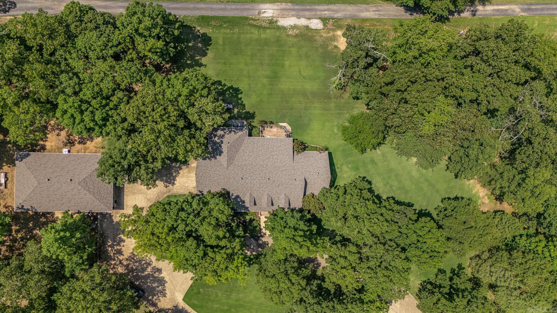 DEER RUN ESTATES - Residential