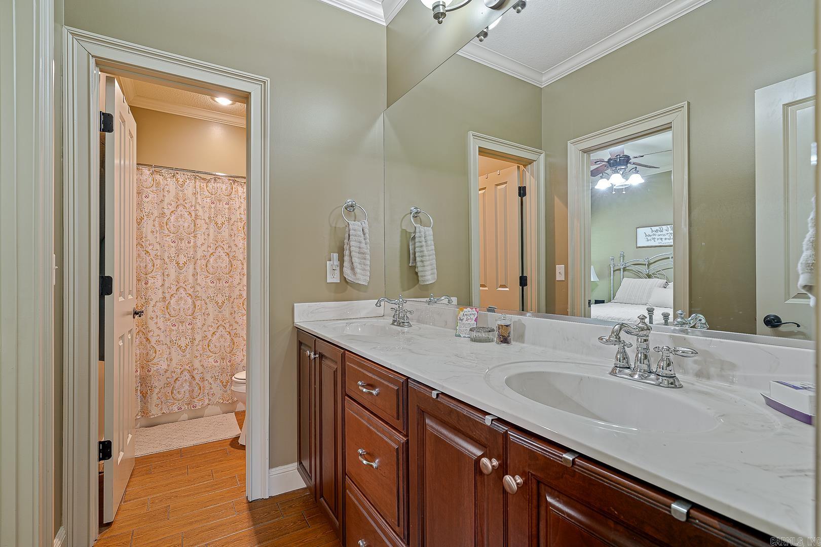 DEER RUN ESTATES - Residential