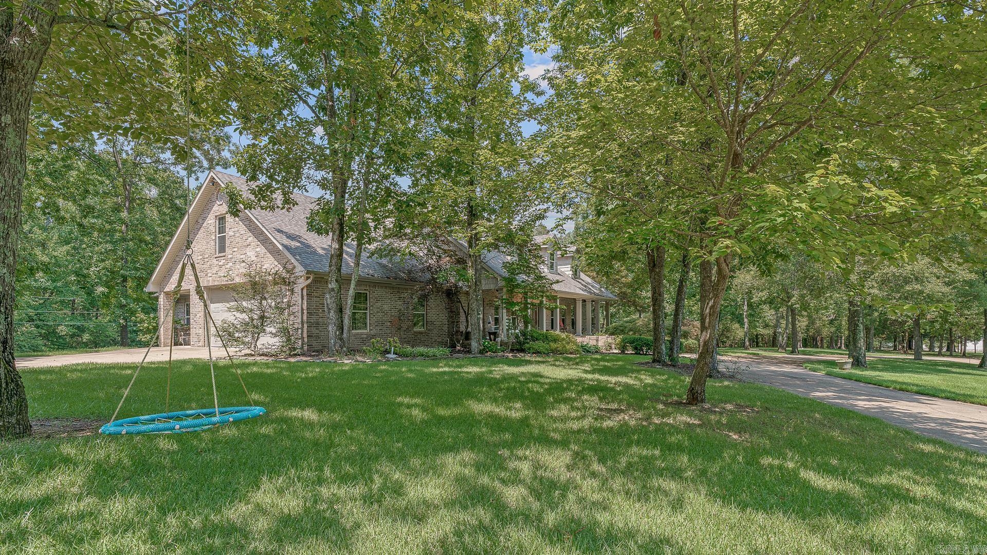 DEER RUN ESTATES - Residential