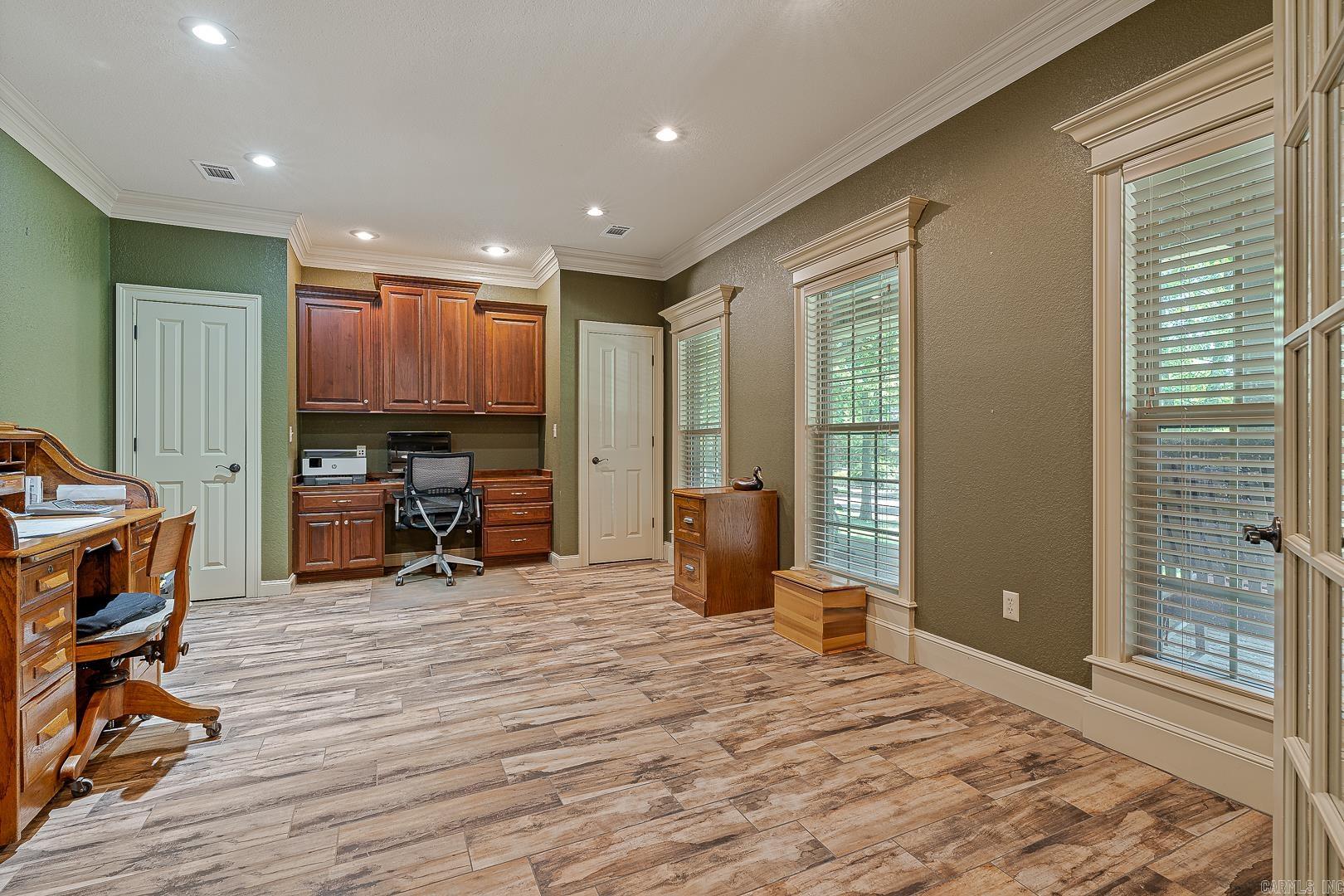 DEER RUN ESTATES - Residential