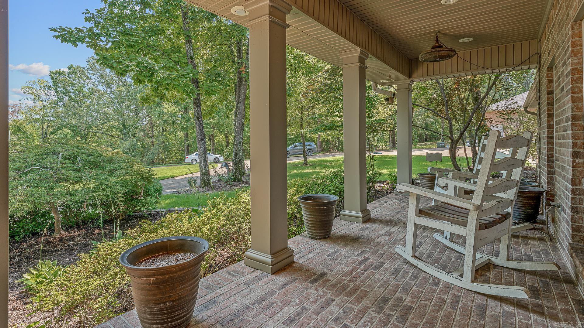 DEER RUN ESTATES - Residential