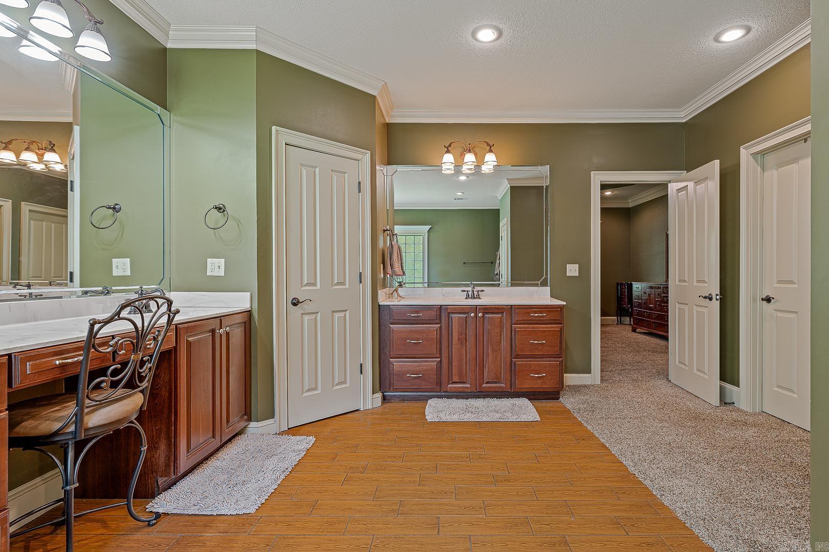 DEER RUN ESTATES - Residential