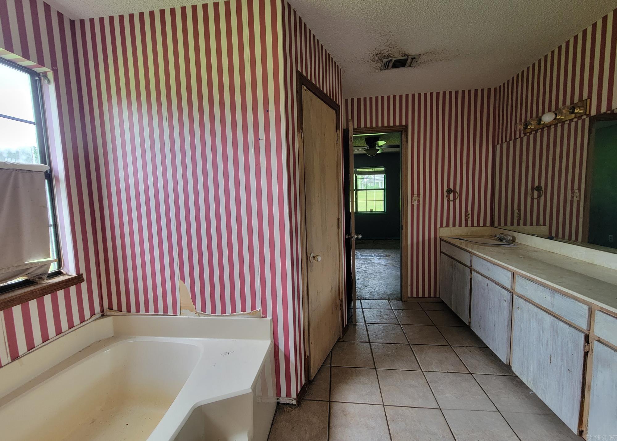 HILLS OF HOPE - Residential