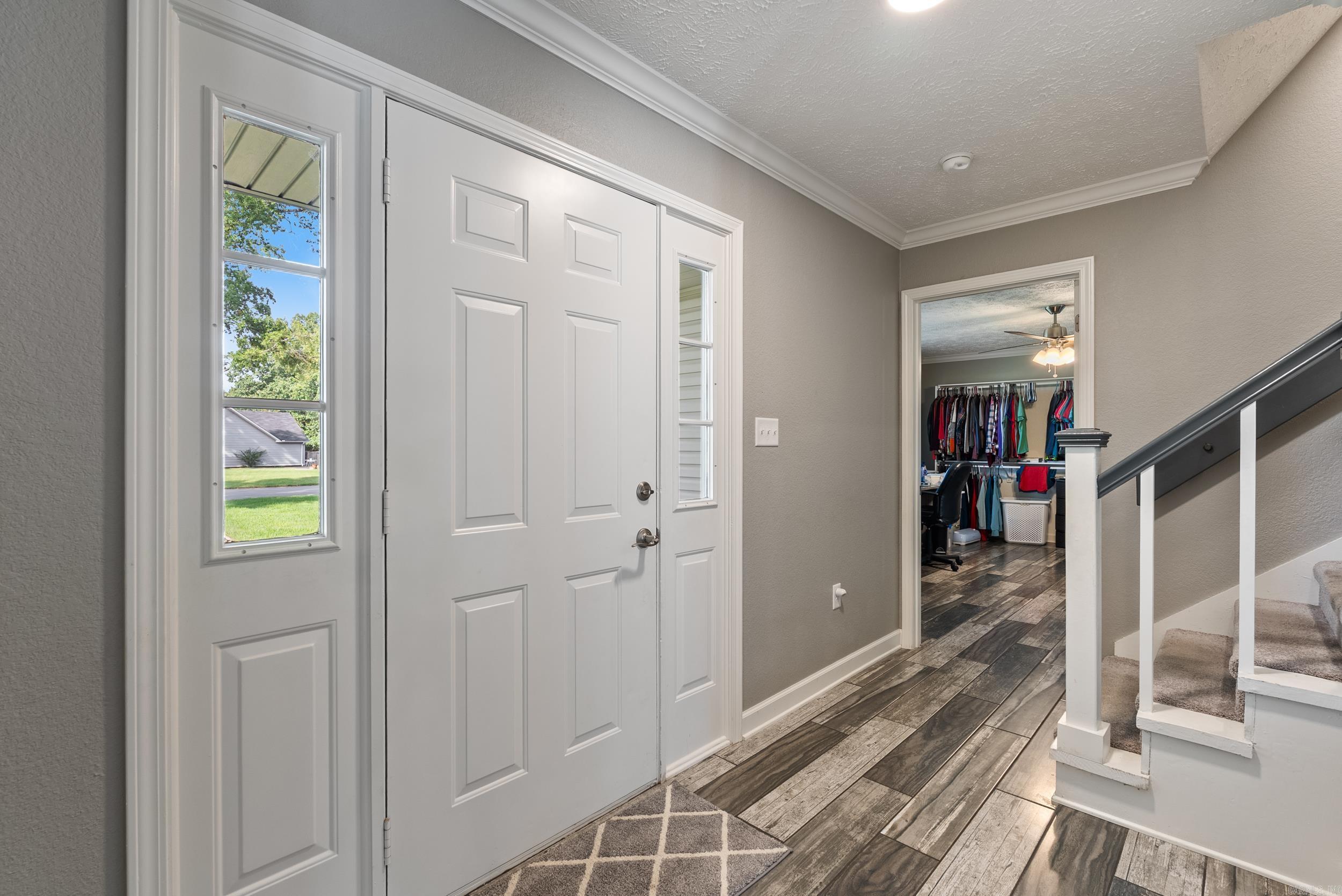RIVER OAKS - Residential