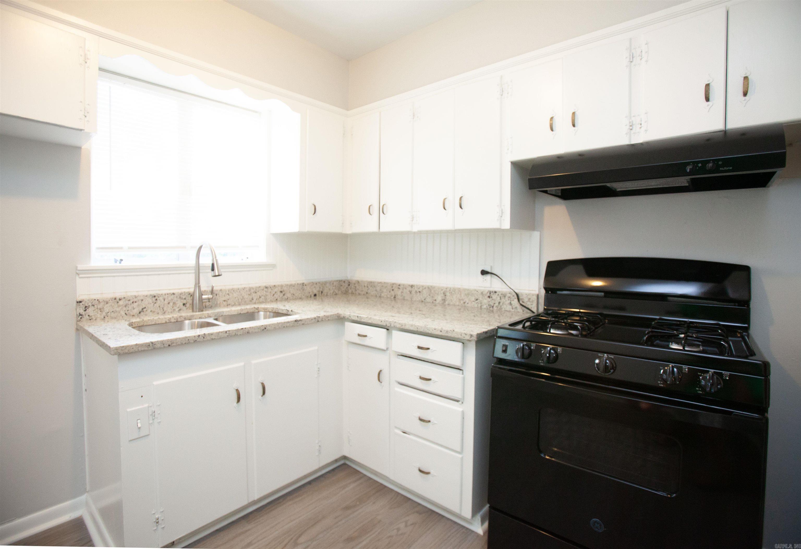 BROADMOOR ADDN - Residential