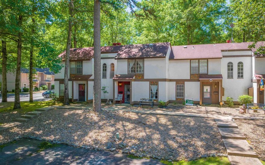 SUPER CUTE FULLY FURNISHED TOWNHOME WITH THE ALL OF THE FOLLOWING UPDATED IN 2022: NEW HVAC! NEW LIGHT FIXTURES! NEW FLOORS! NEW PAINT THROUGHOUT!  NEW FAUCETS! NEW COMMODES! NEW COUNTERTOPS! NEW SINKS! NEW APPLIANCES! RE-FURBISHED CABINETRY!  Cozy! Comfortable! WITH A DESOTO GOLF COURSE VIEW!!  Enjoy your morning coffee in the sunroom while watching the sunrise over the golf course, or relax in bed with the golf course peeking through the window!  Would make an excellent starter home, vacation getaway or vacation rental! Enjoy the convenience of being in a very short walking distance to several restaurants, nature trails, Desoto Games Area, Desoto Pickleball, Desoto Marina, and Desoto Golf Course! Just hop on the Desoto Nature Trail and go exploring! Also, safely located less than a mile from the fire department, ambulance service, and police department!