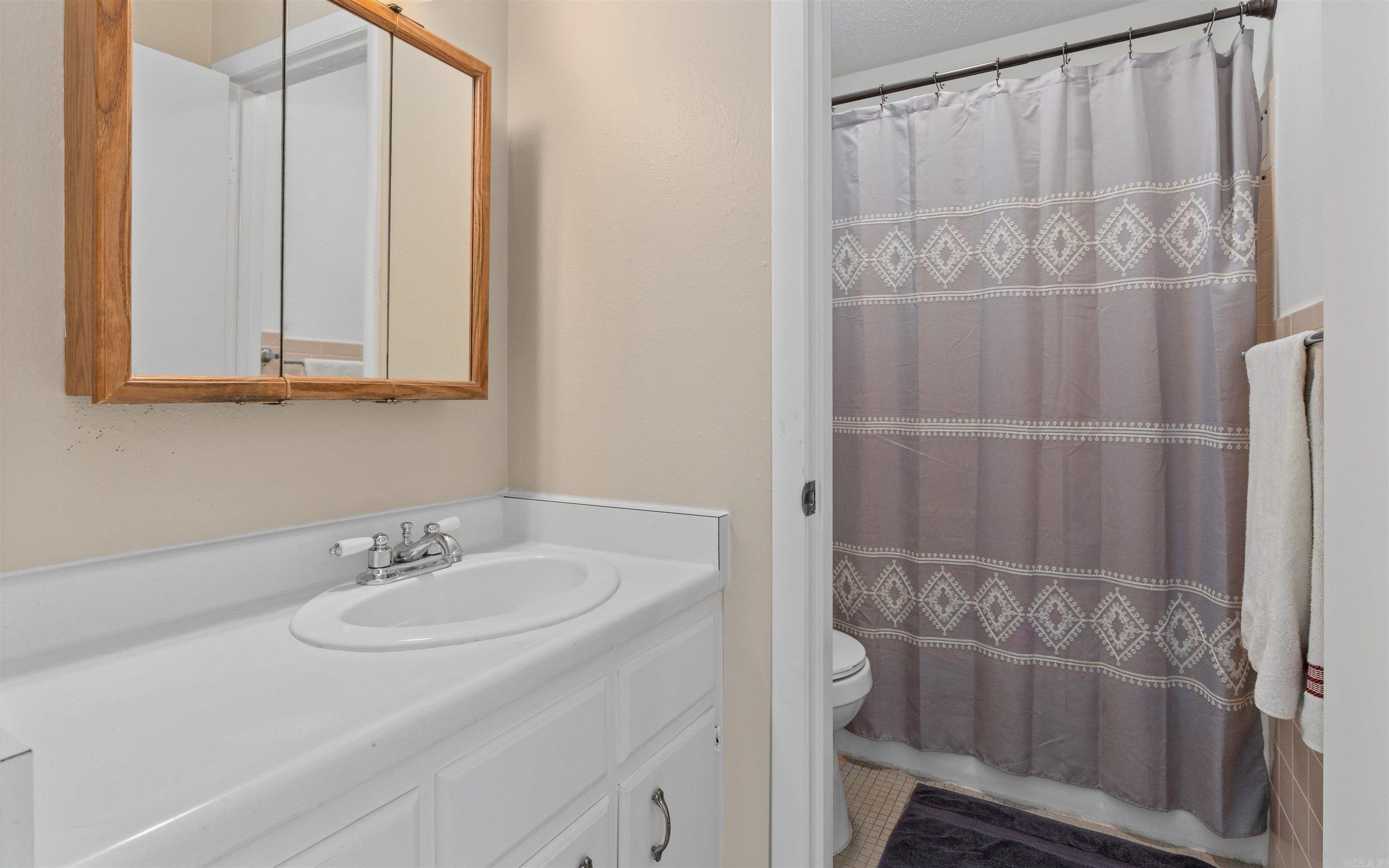 Desoto Courts #1 - Residential