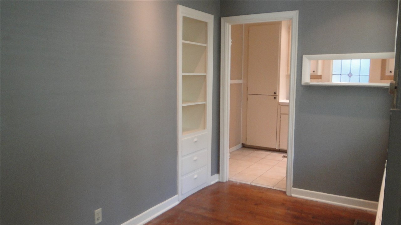 CAMMACK WOODS - Residential