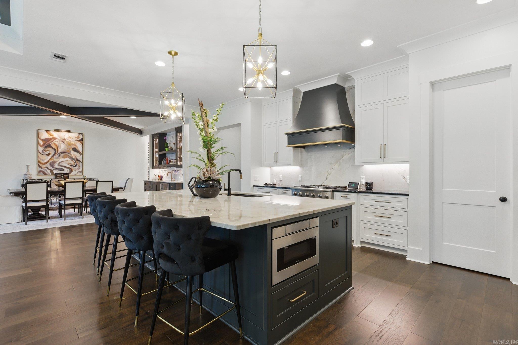 CHENAL VALLEY HALLEN COURT - Residential