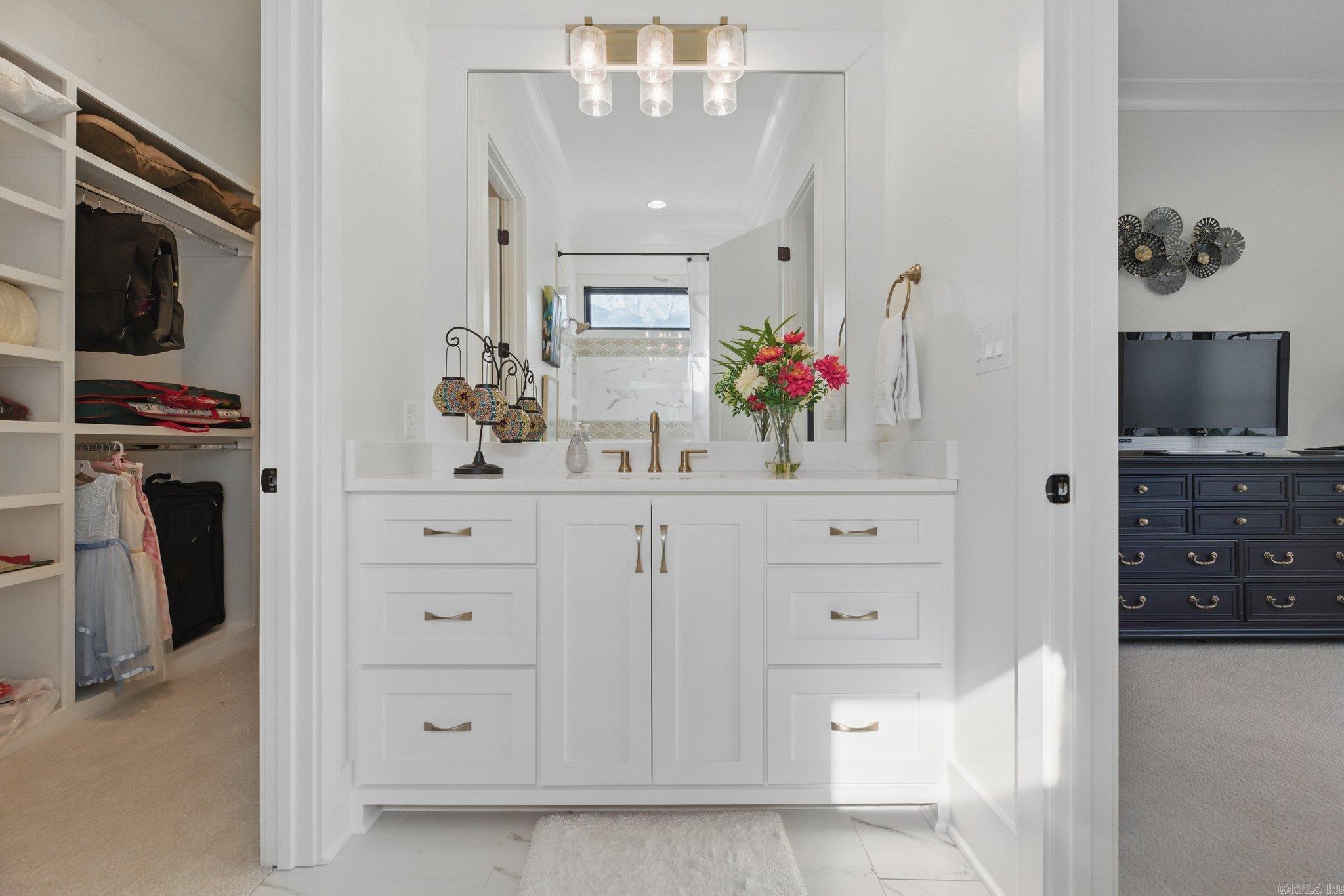 CHENAL VALLEY HALLEN COURT - Residential