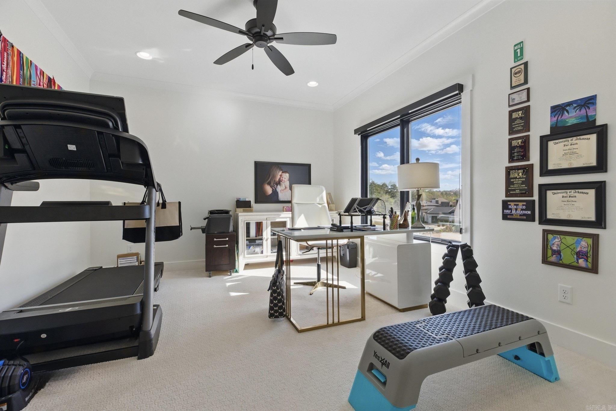 CHENAL VALLEY HALLEN COURT - Residential