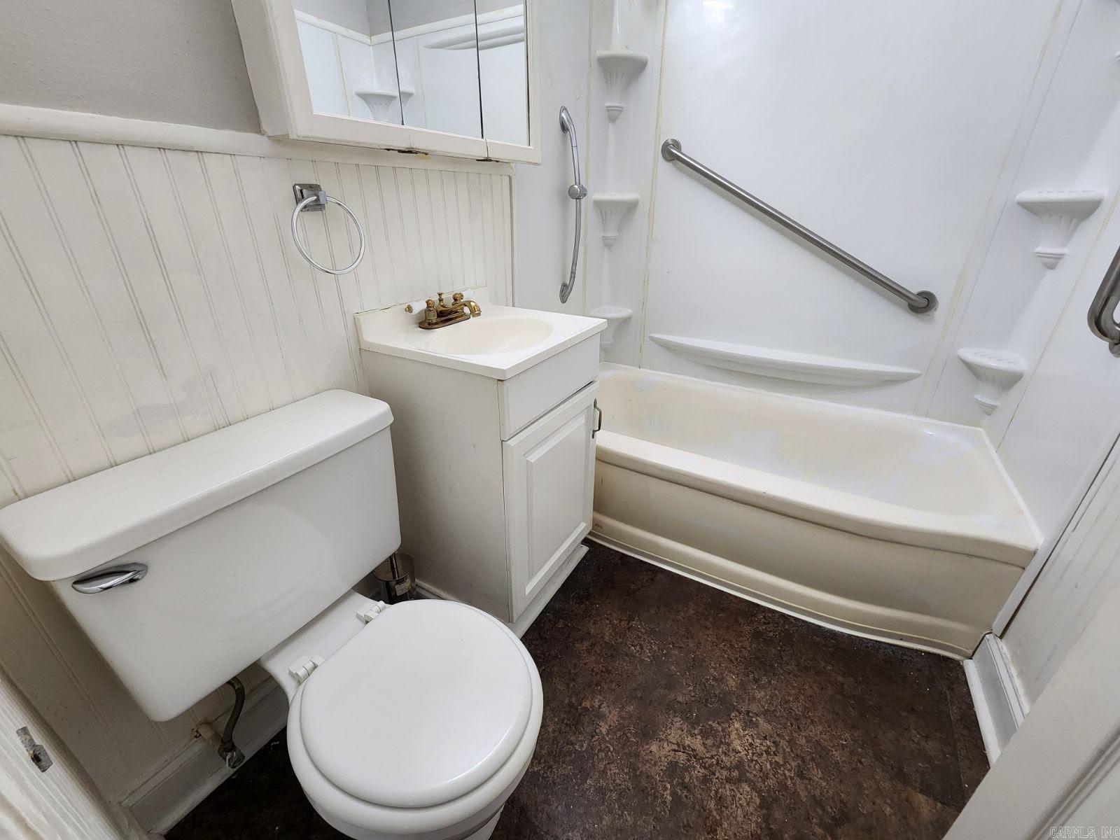 BELWOOD ADDN - Residential Lease